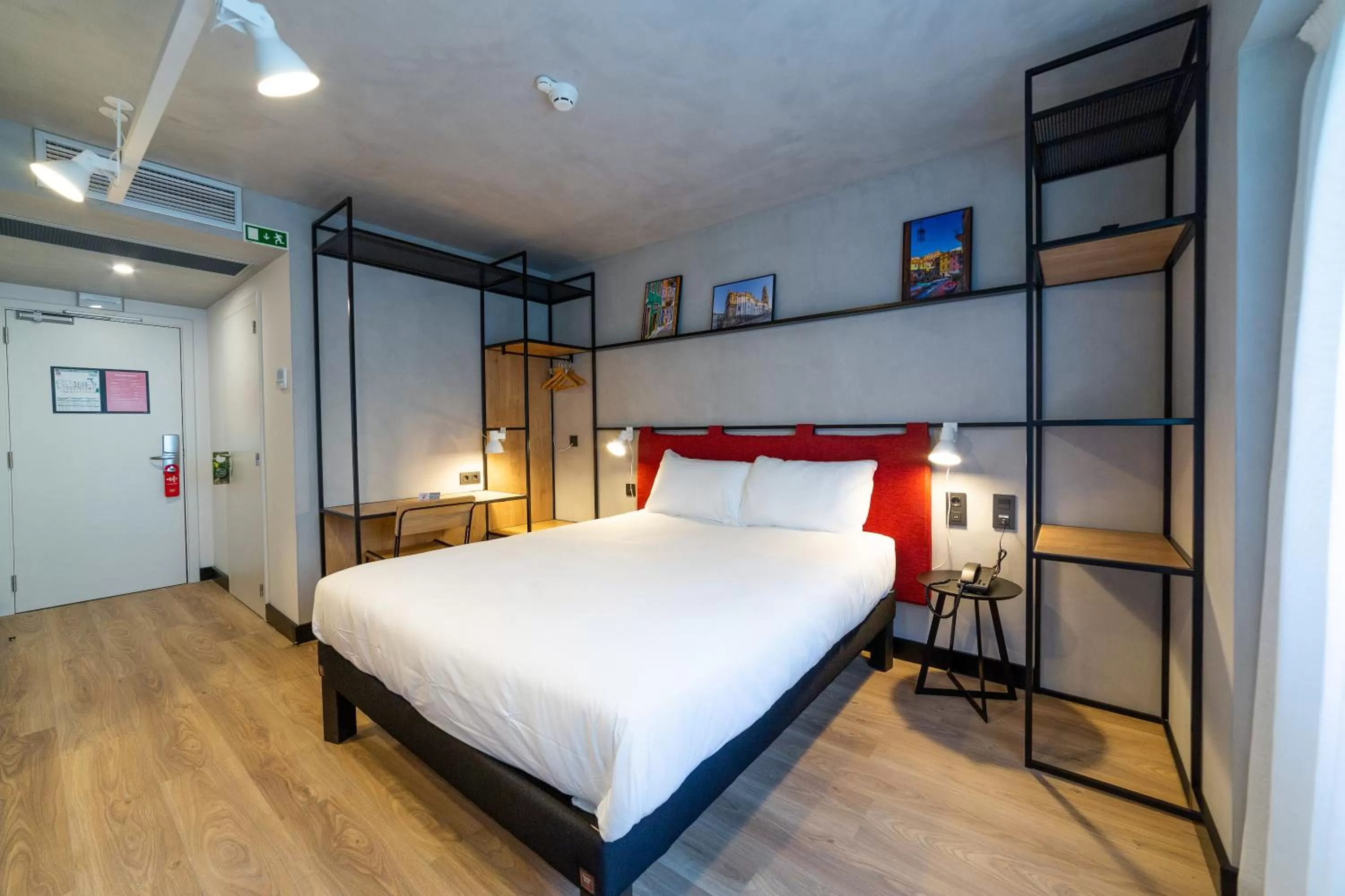 Bedroom, Bed in ibis Porto Centro Mercado Bolhao