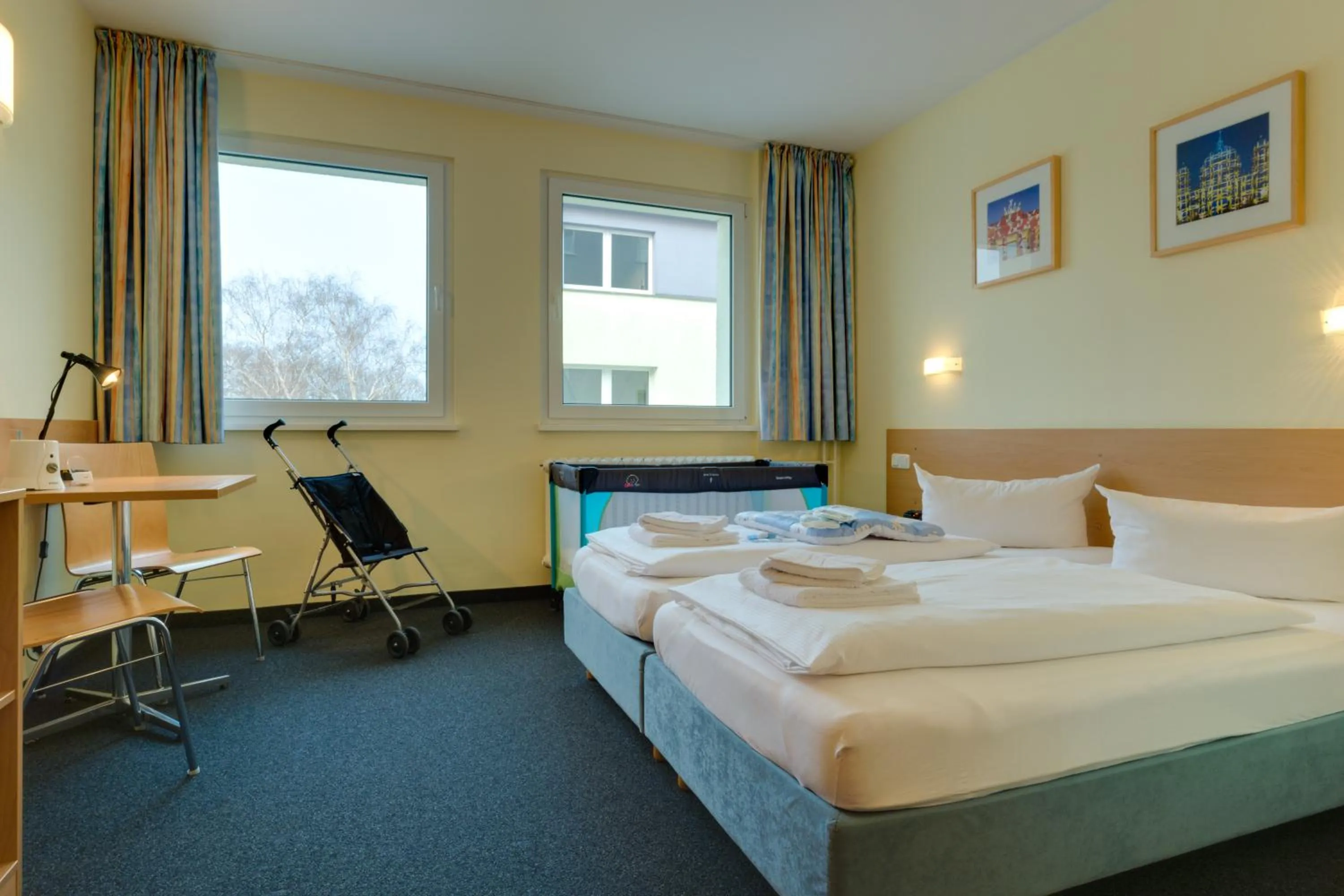 Day, Bed in Familienhotel Citylight