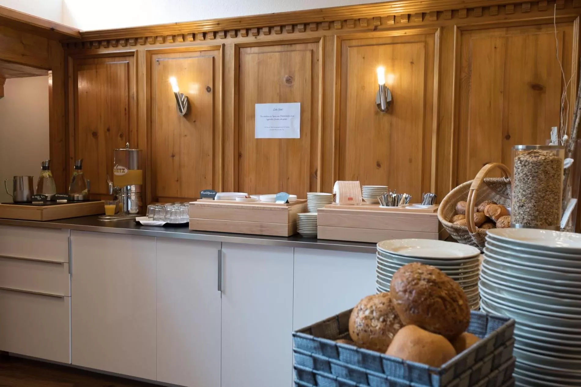 Breakfast in Hotel Promenade