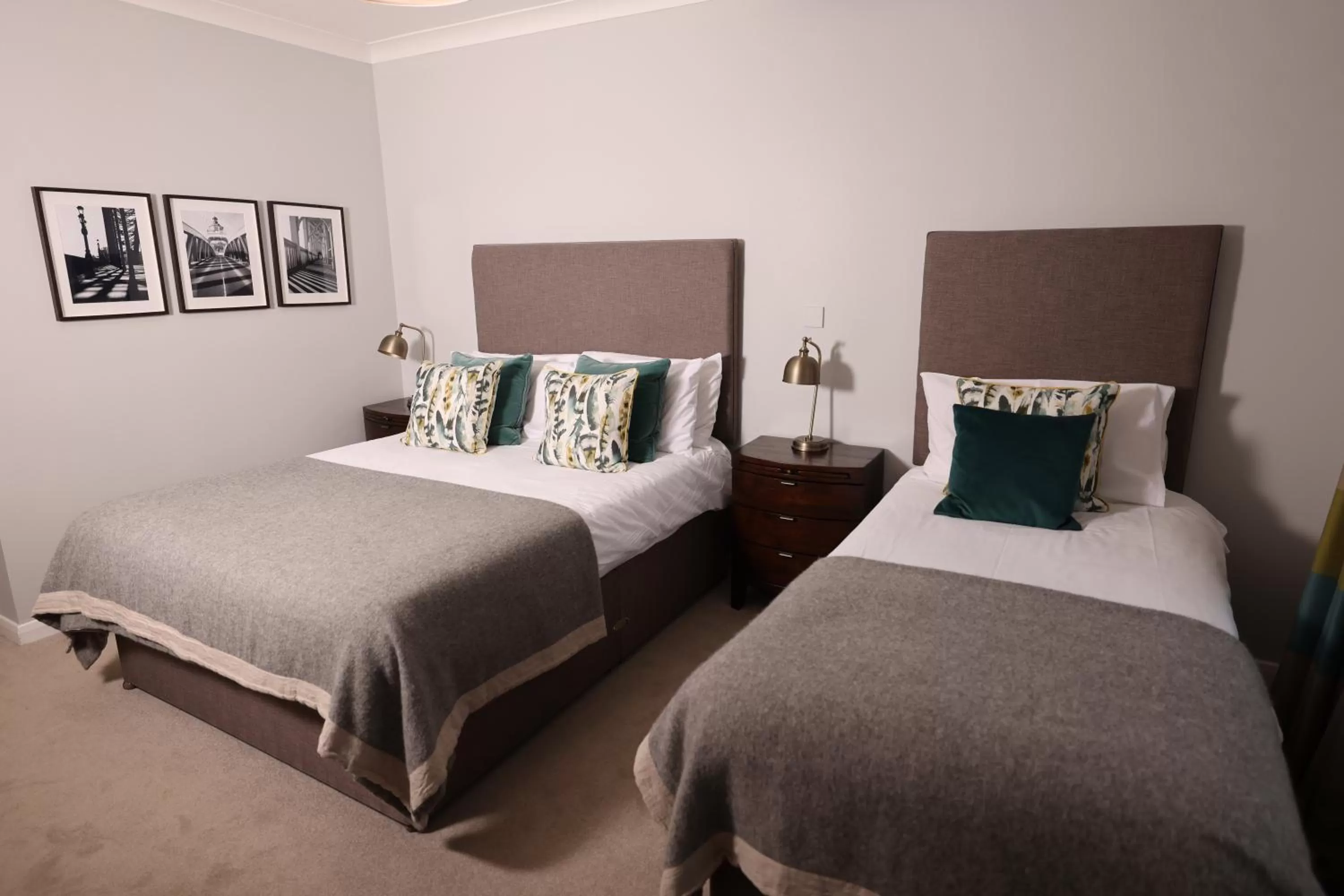 Bed in Michelangelos - Rooms, Restaurant & Bar