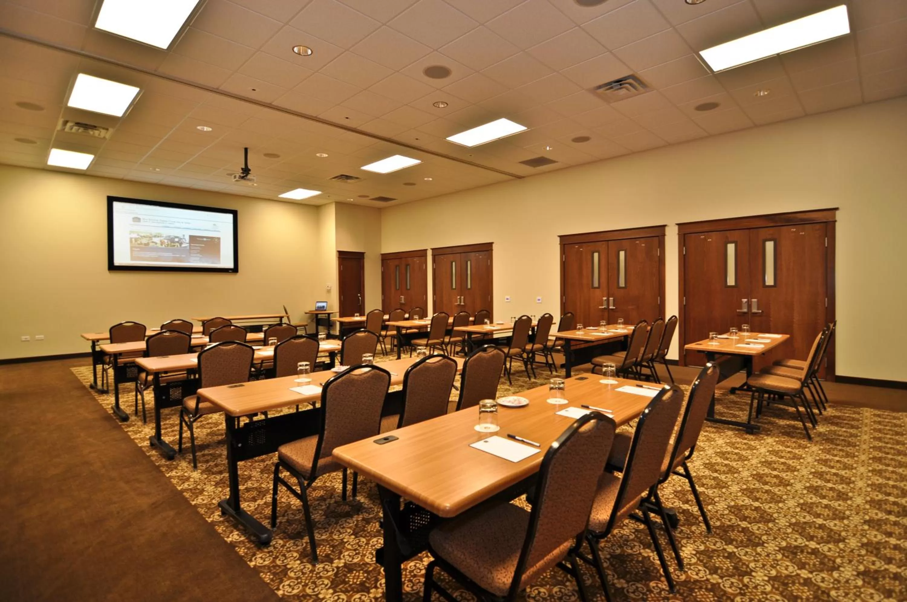 Business facilities in Montcler Hotel & Conference Center, Trademark by Wyndham