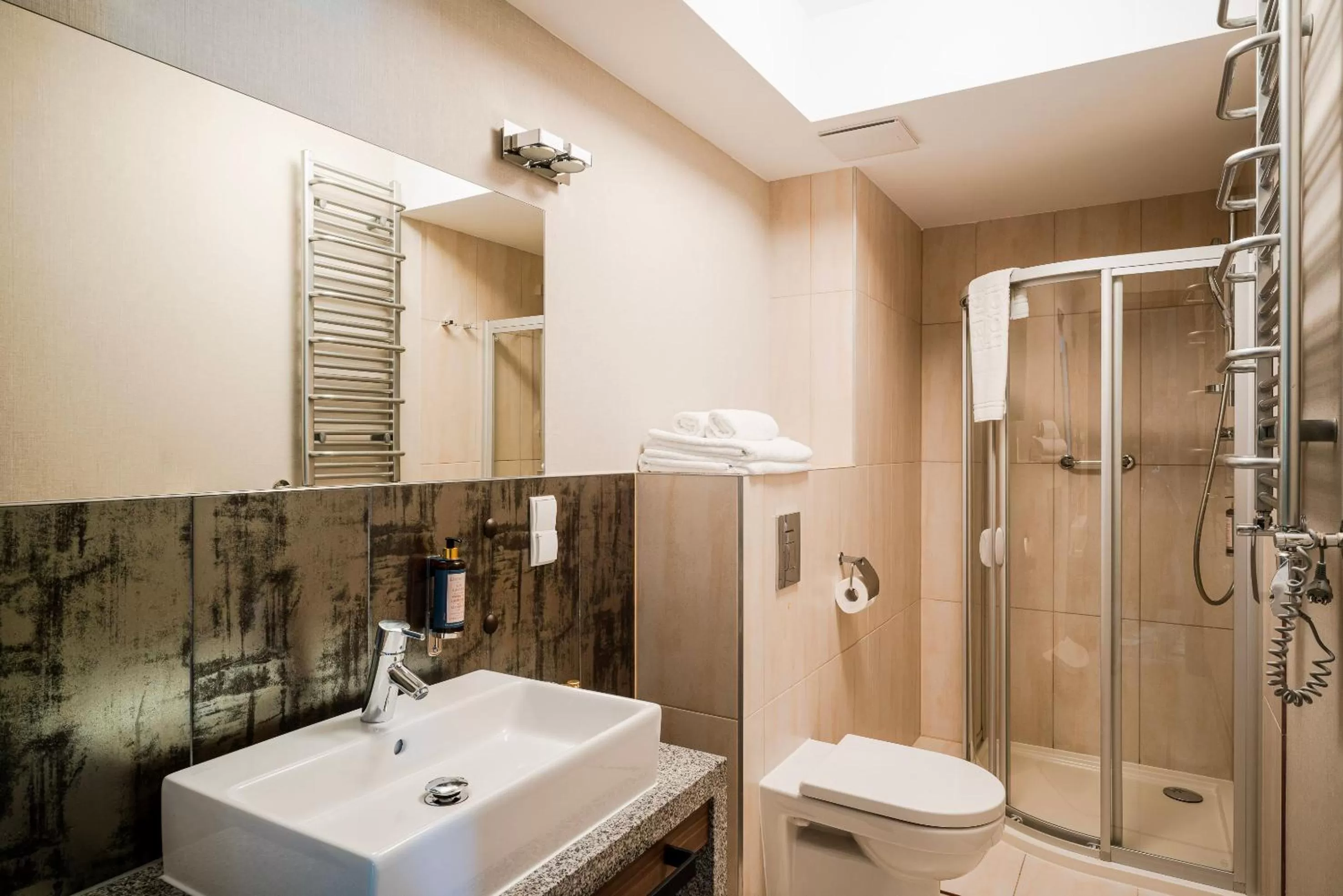 Bathroom in Royal Tulip Sand Kolobrzeg