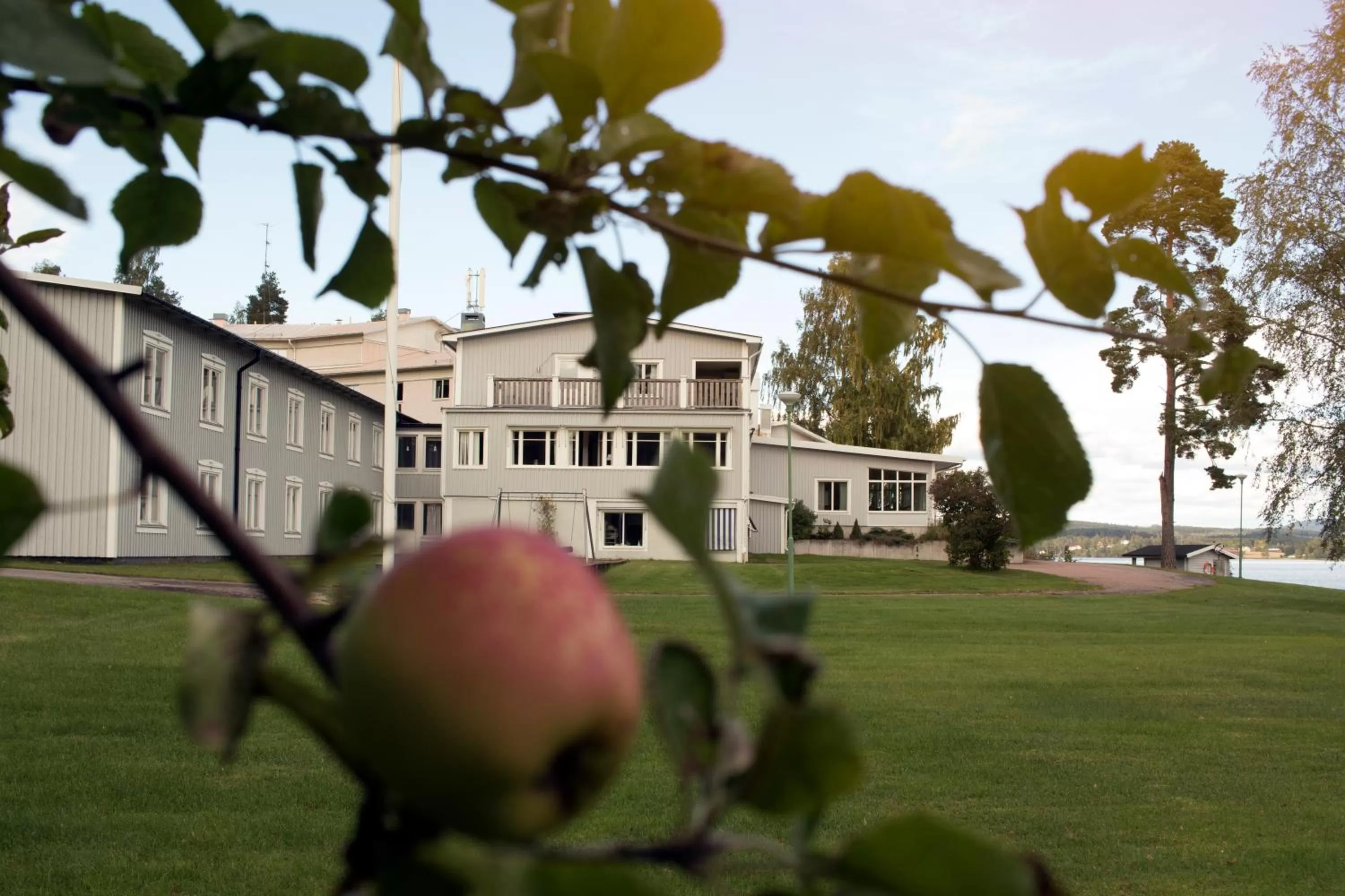 Facade/entrance in Hotell Frykenstrand; Sure Hotel Collection by Best Western