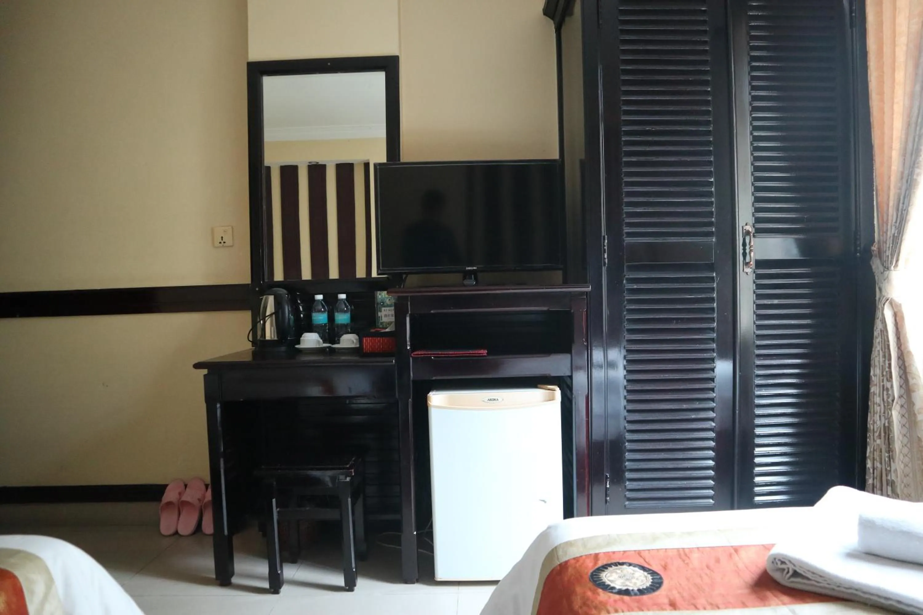 TV and multimedia, TV/Entertainment Center in A1 Hotel (Aite-1)