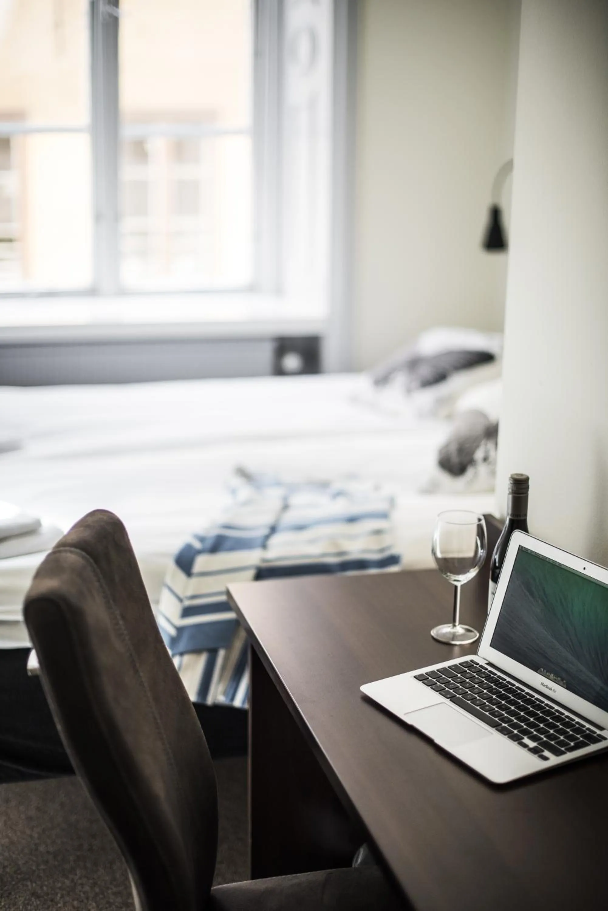 Bedroom, Bed in Castle House Inn