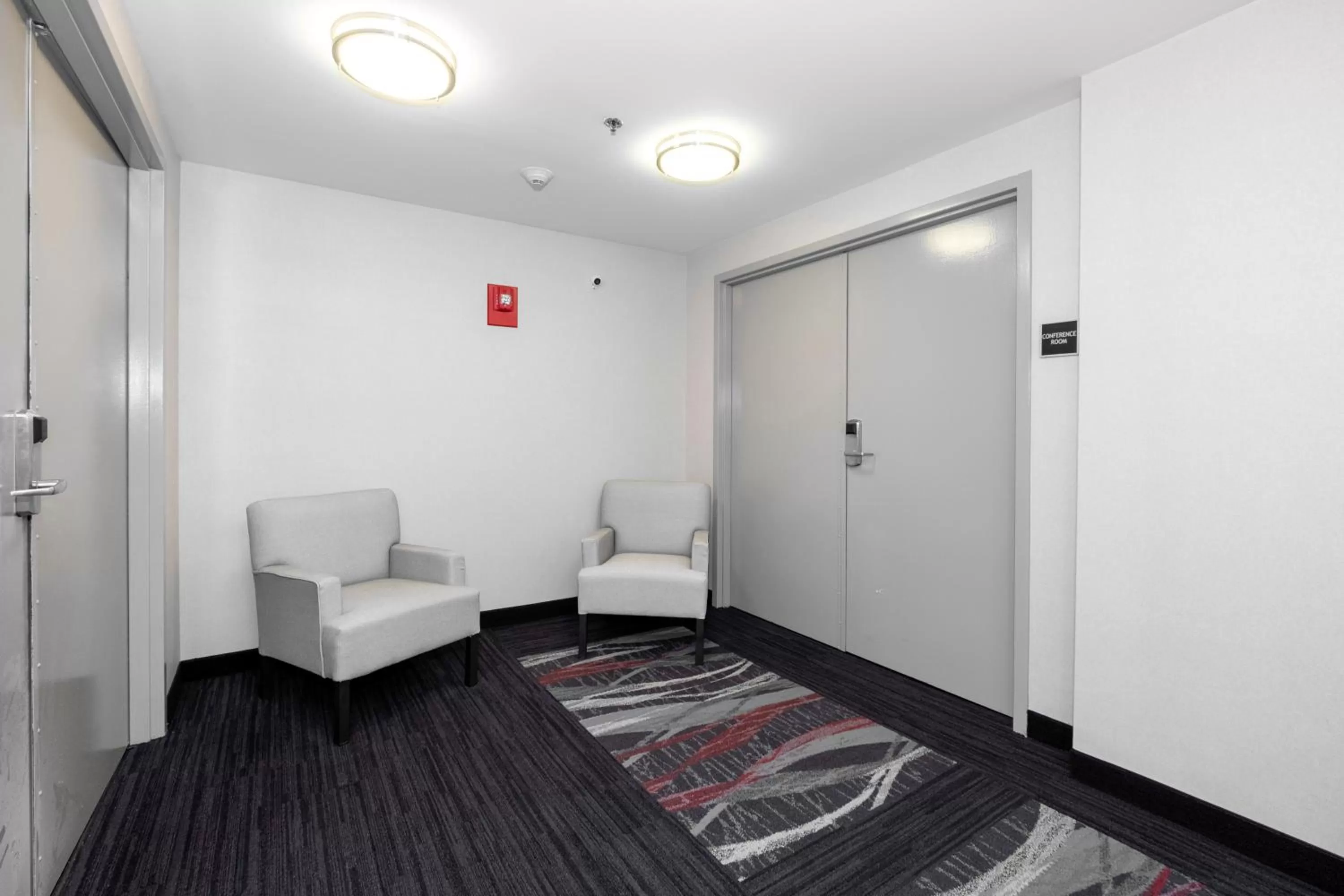 Decorative detail in Red Roof Inn PLUS Boston - Mansfield - Foxboro