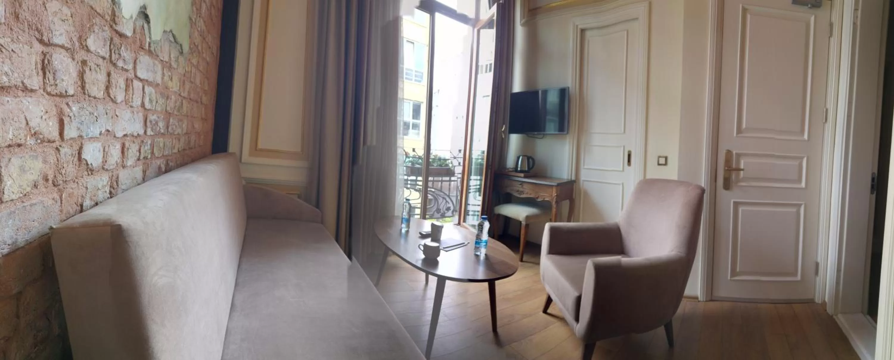 Living room in Hotel Pera Parma