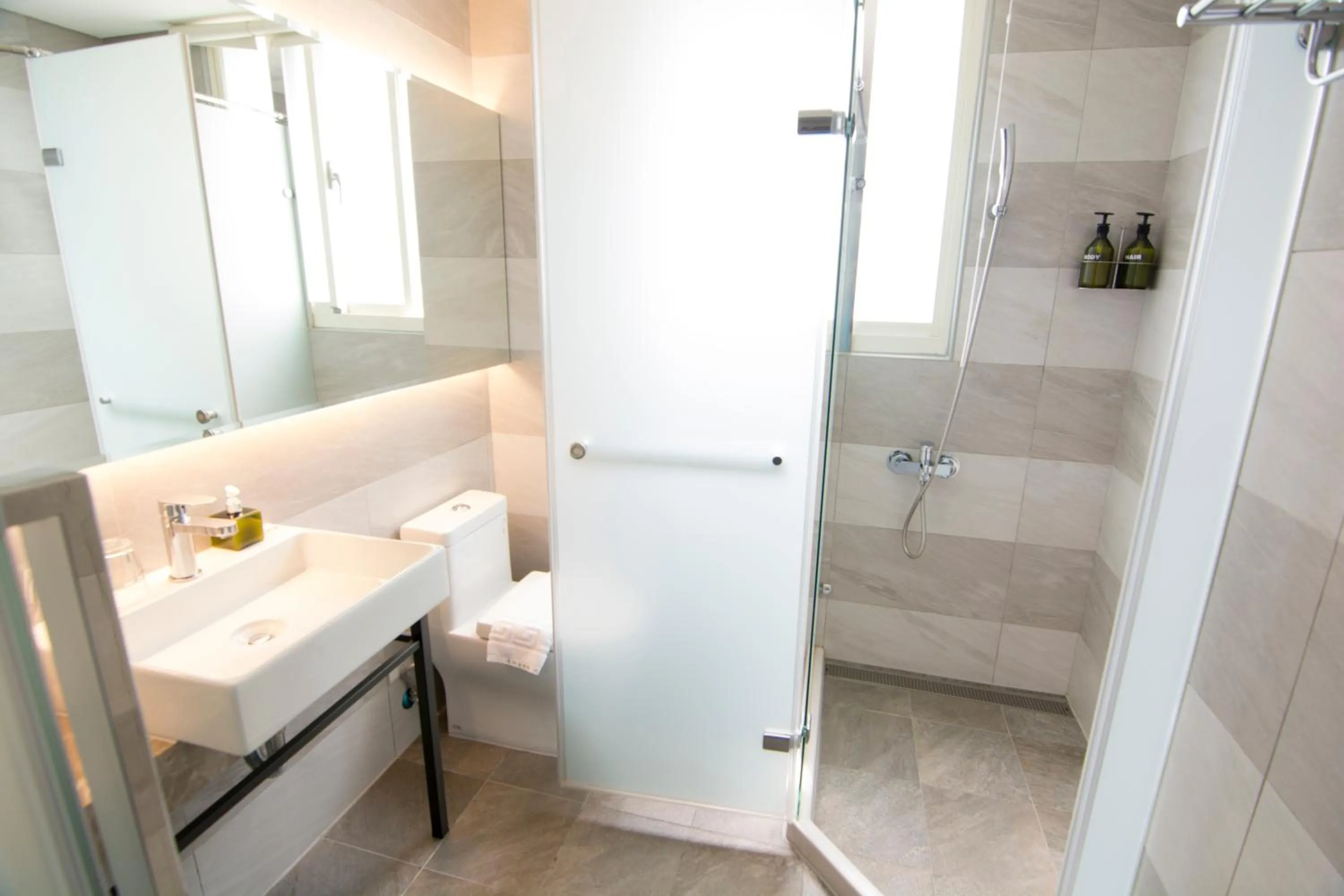 Bathroom in O2 Hotel Taipei Main Station