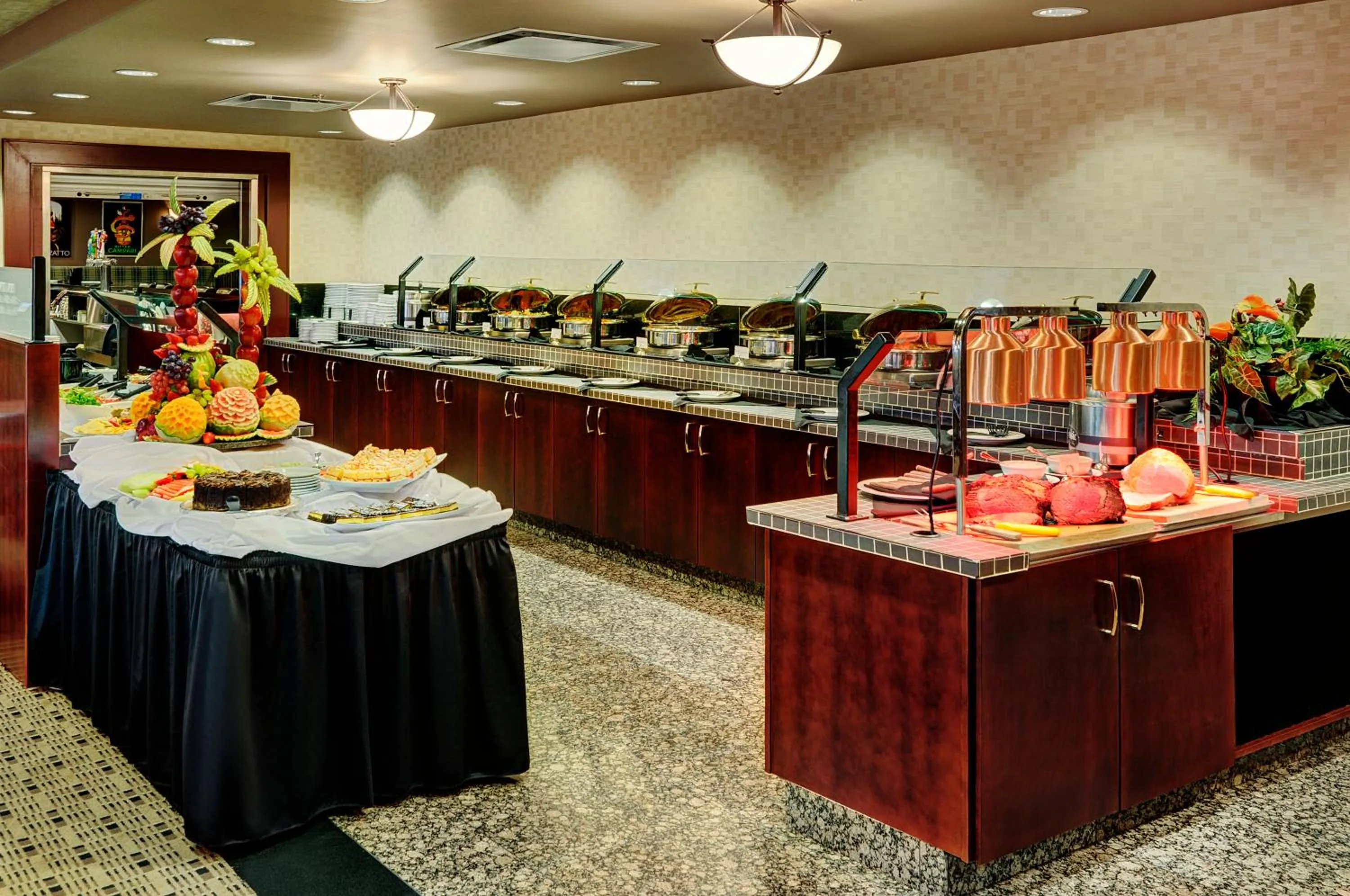 Restaurant/places to eat in Chateau Nova Yellowhead