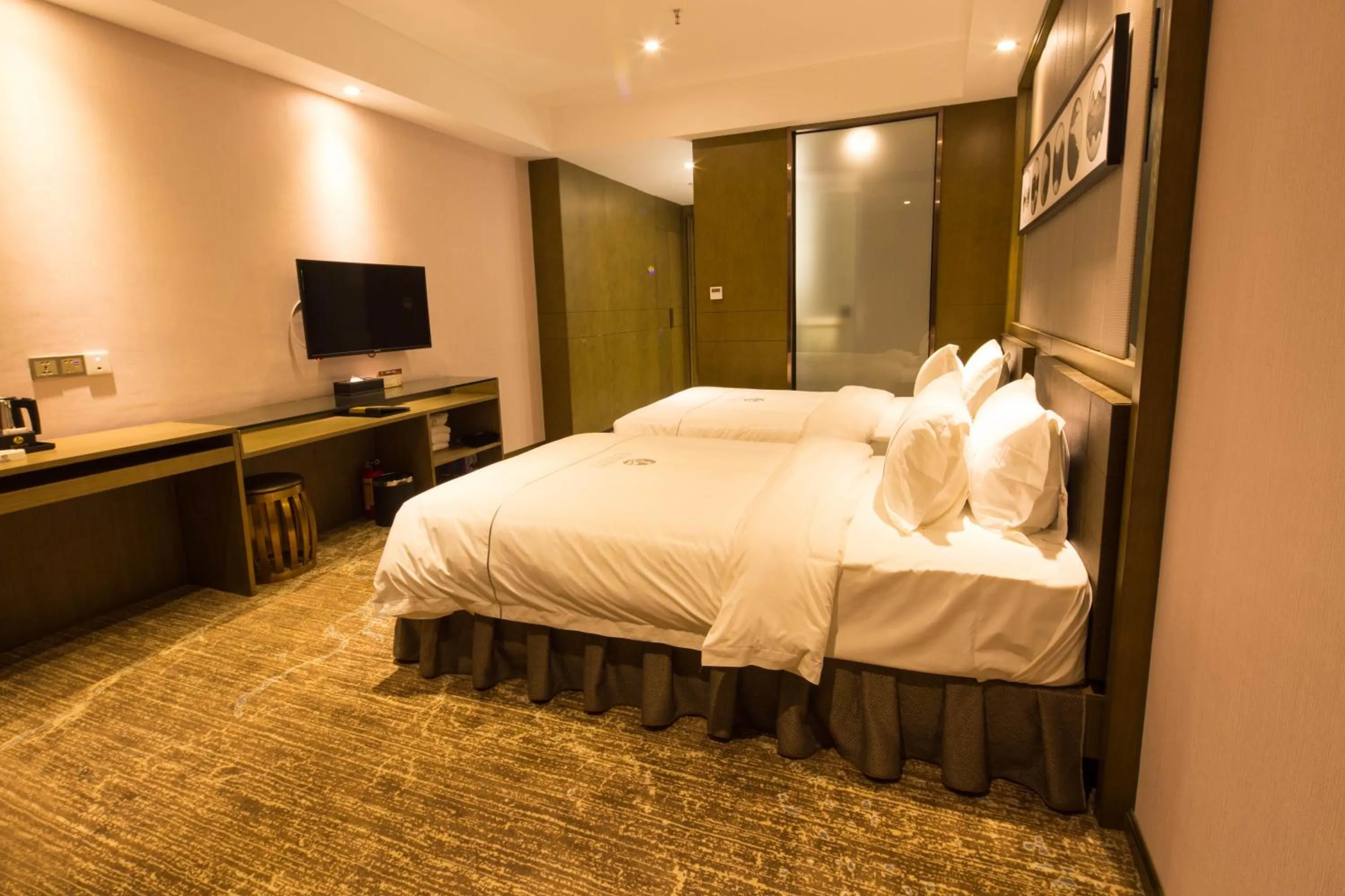 bunk bed, Bed in INSAIL Hotel (Shenzhen Dongmen Branch)