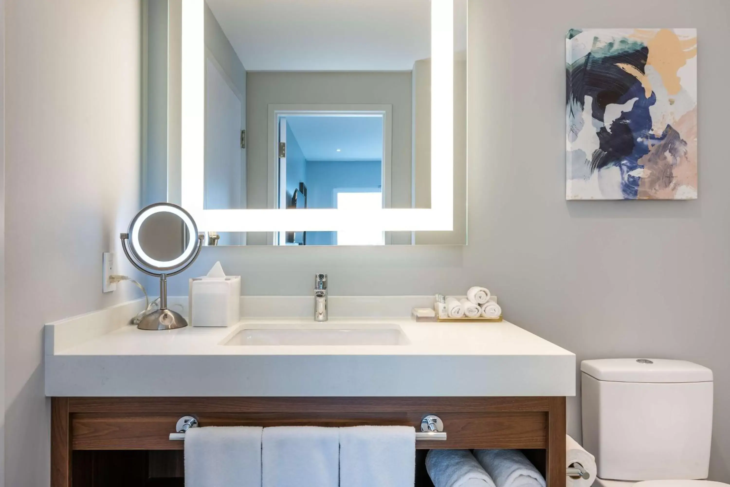 One-Bedroom King Suite with Partial Ocean View in Embassy Suites By Hilton Aruba Beach Resort One-Bedroom King Suite with Partial Ocean View in Embassy Suites By Hilton Aruba Beach Resort