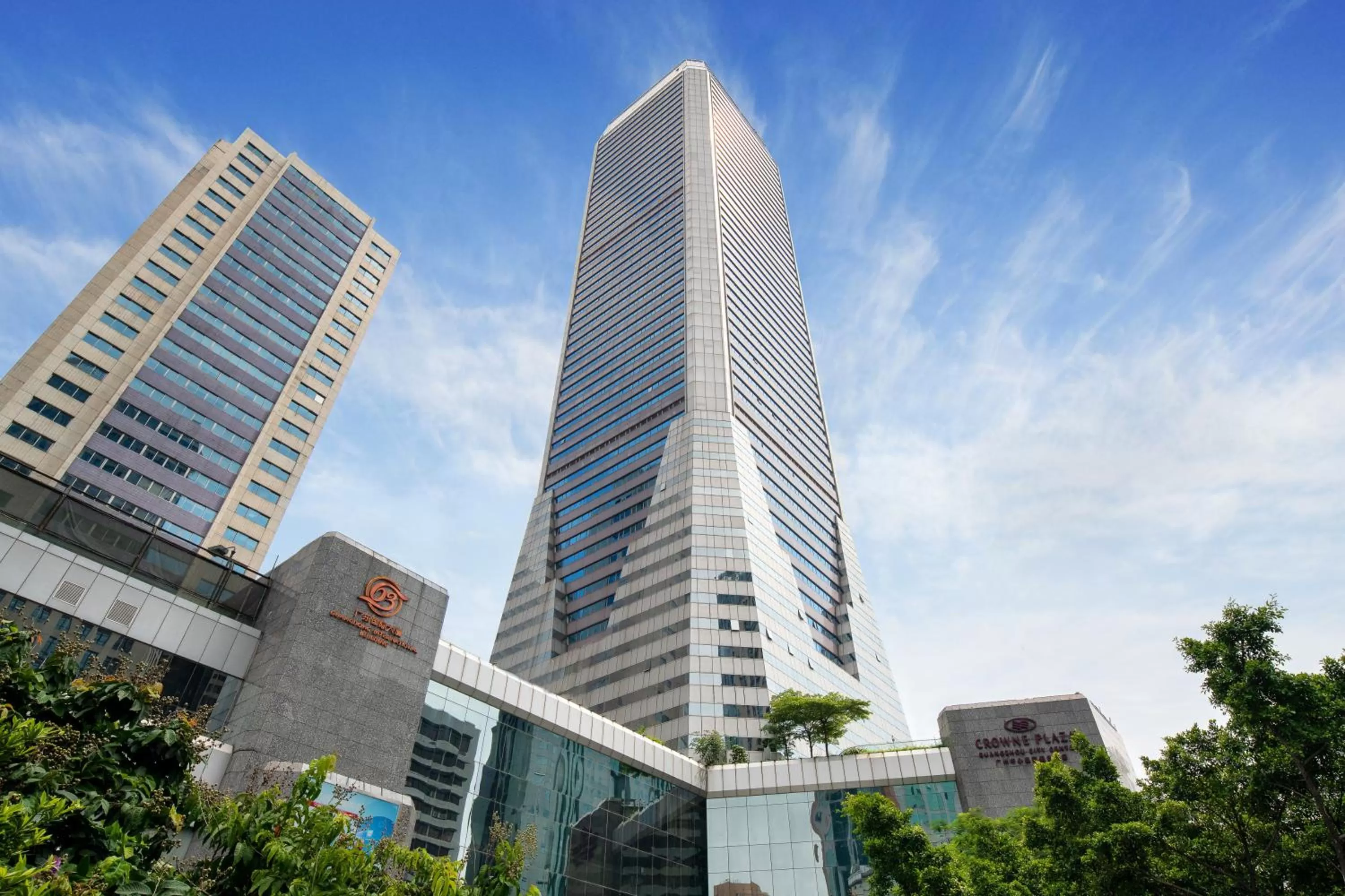 Property building in Crowne Plaza Guangzhou City Centre by IHG