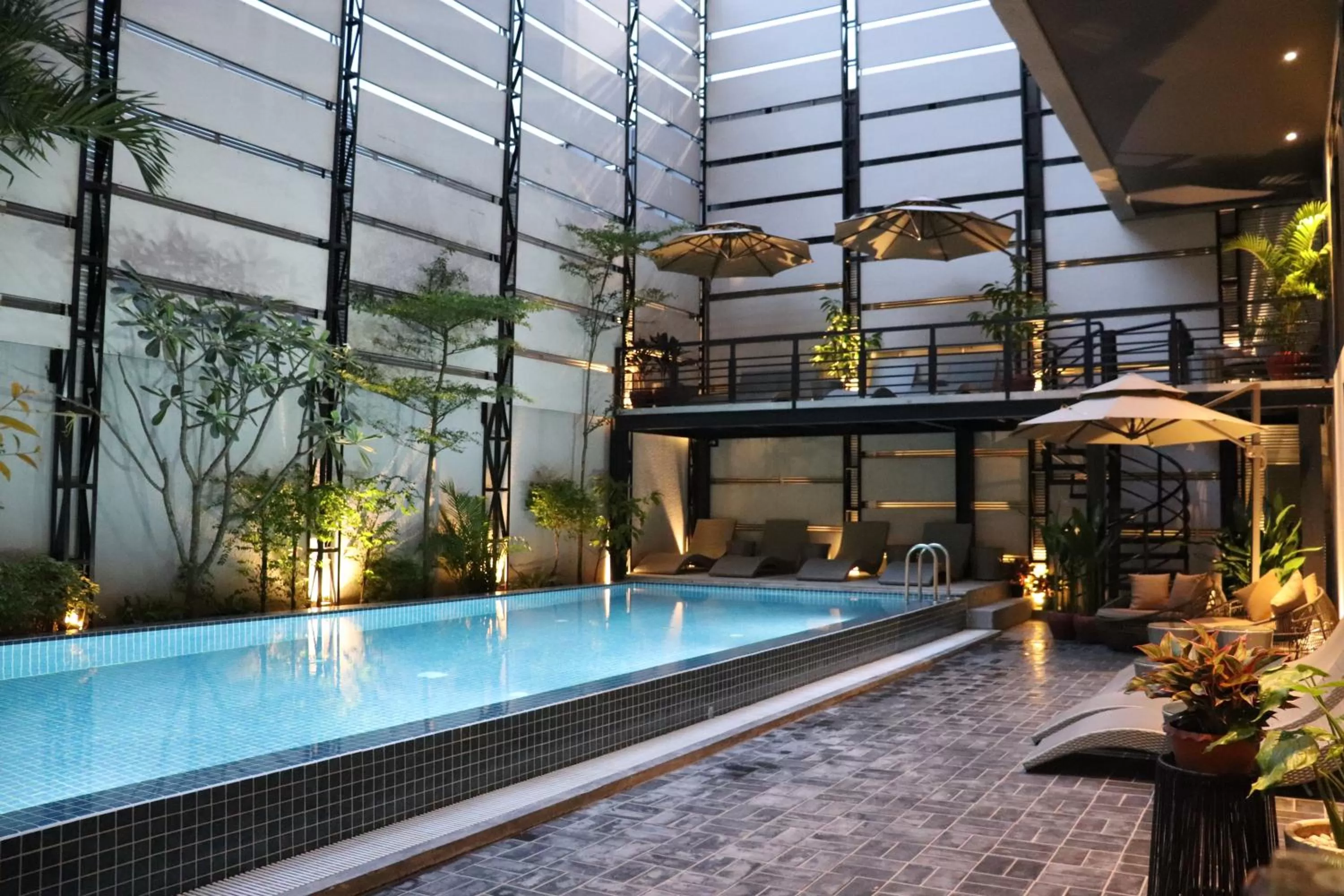 CHECK inn Phnom Penh BKK1