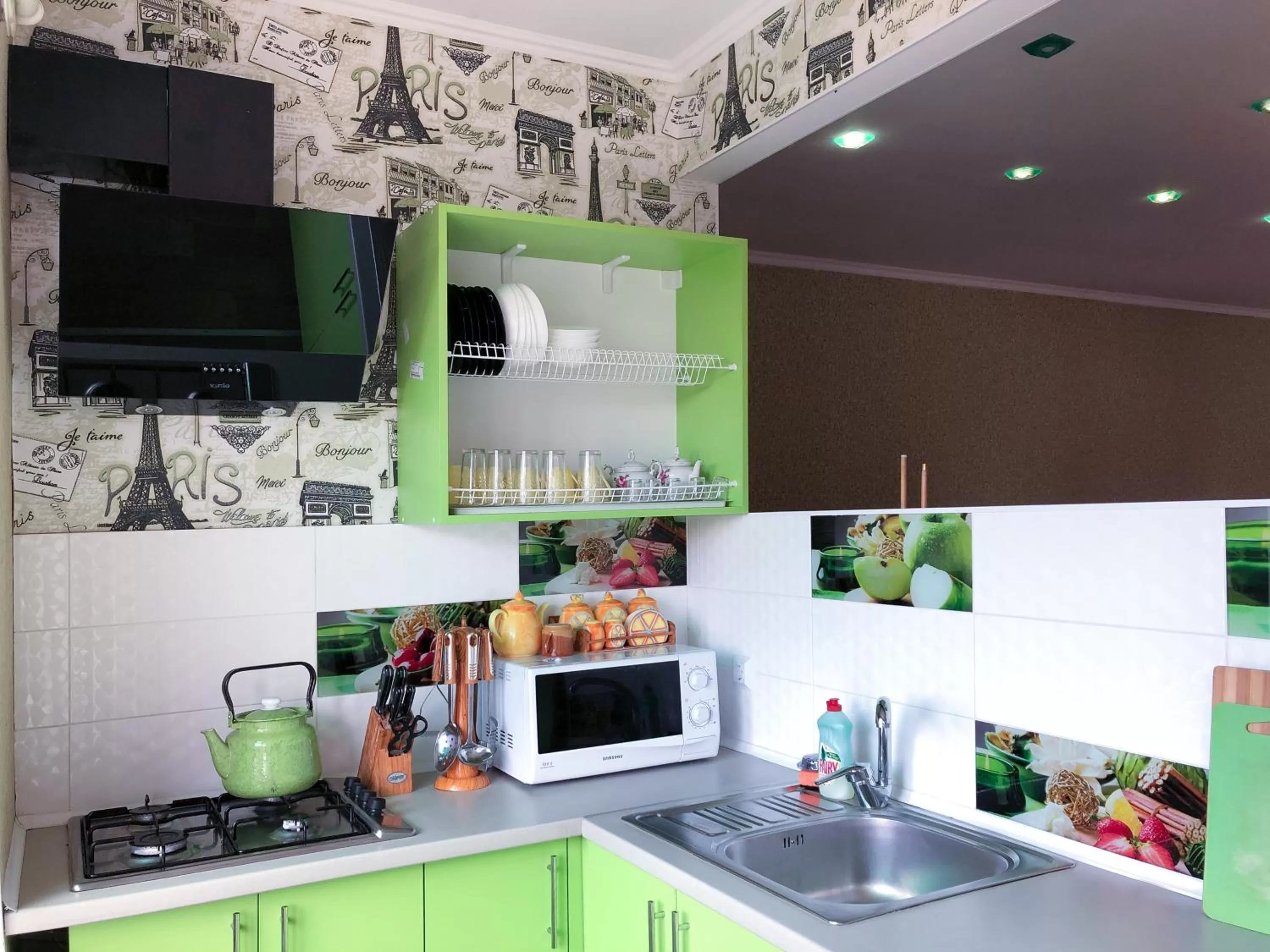 Kitchen or kitchenette, Kitchen/Kitchenette in Zolotoy Bereg Hotel