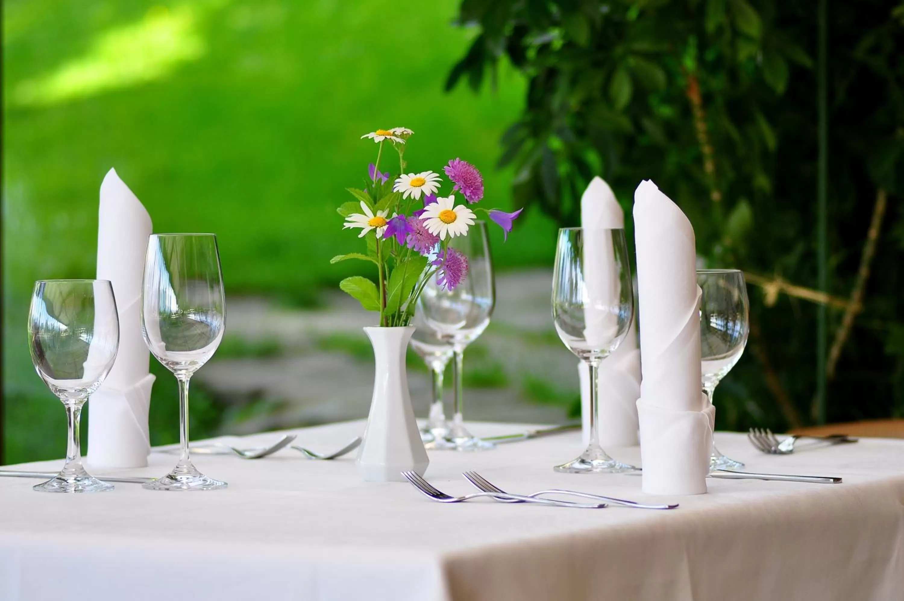 Restaurant/places to eat in Bad St Isidor