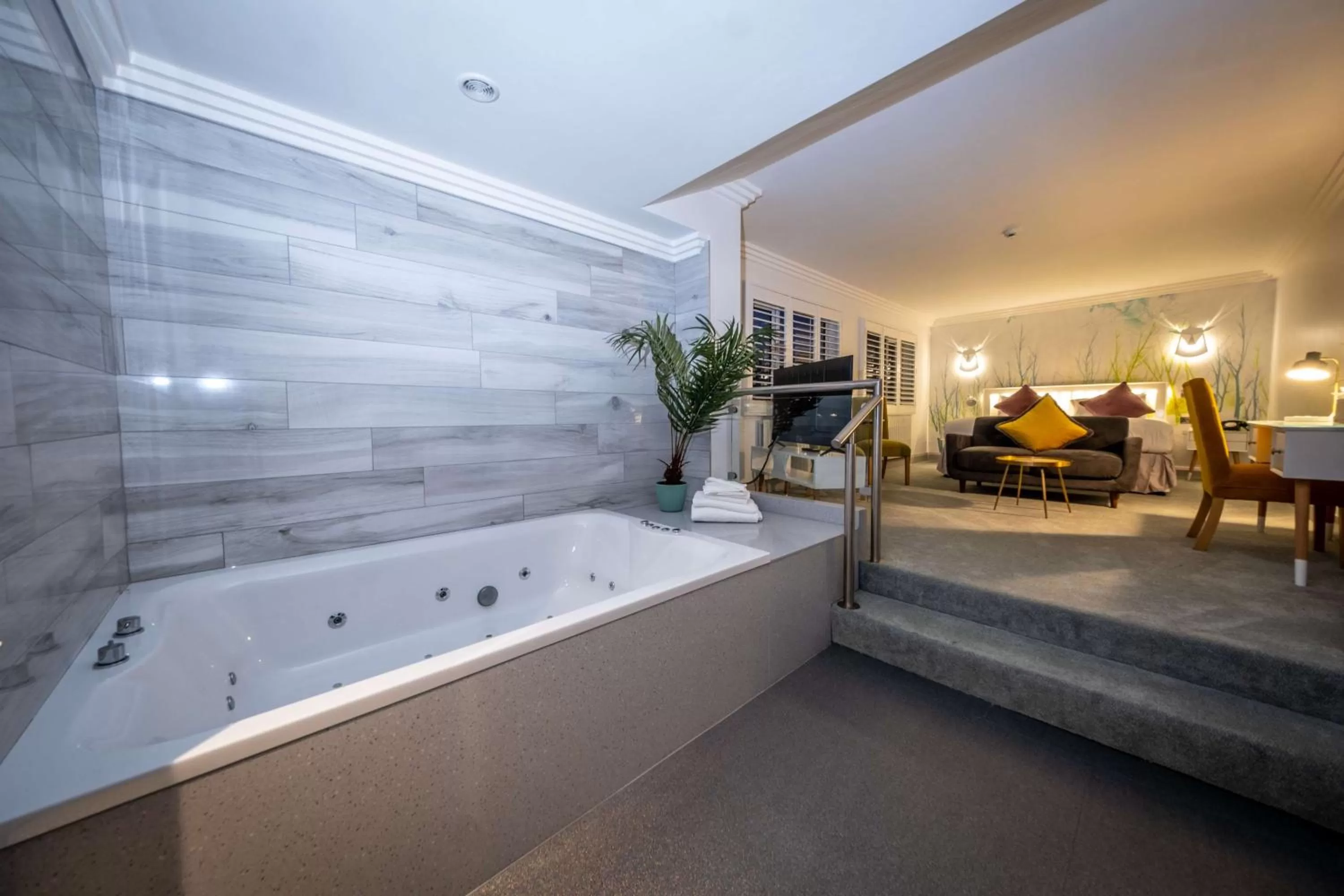 Photo of the whole room in Best Western Plus White Horse Hotel