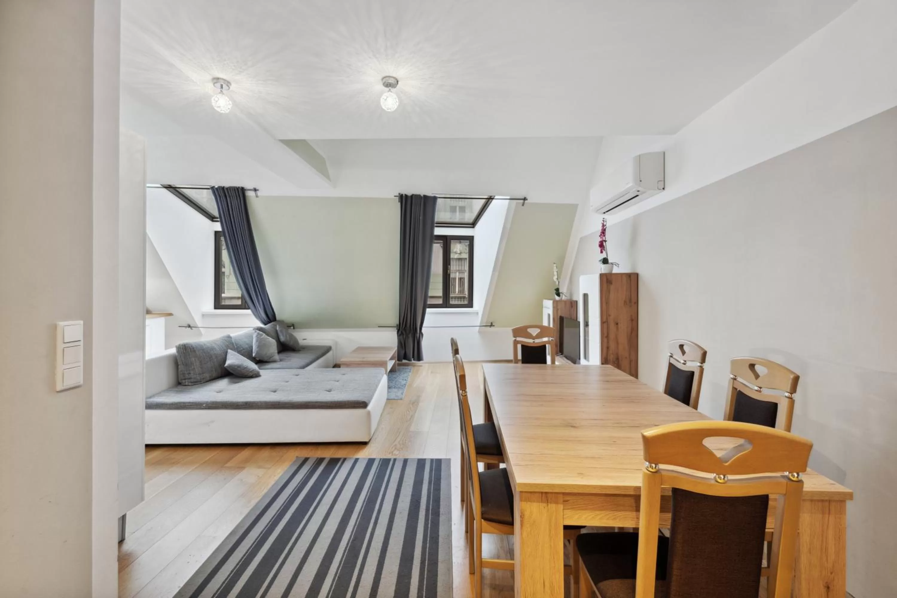 Bed in Florian's apartments in Mariahilf Vienna