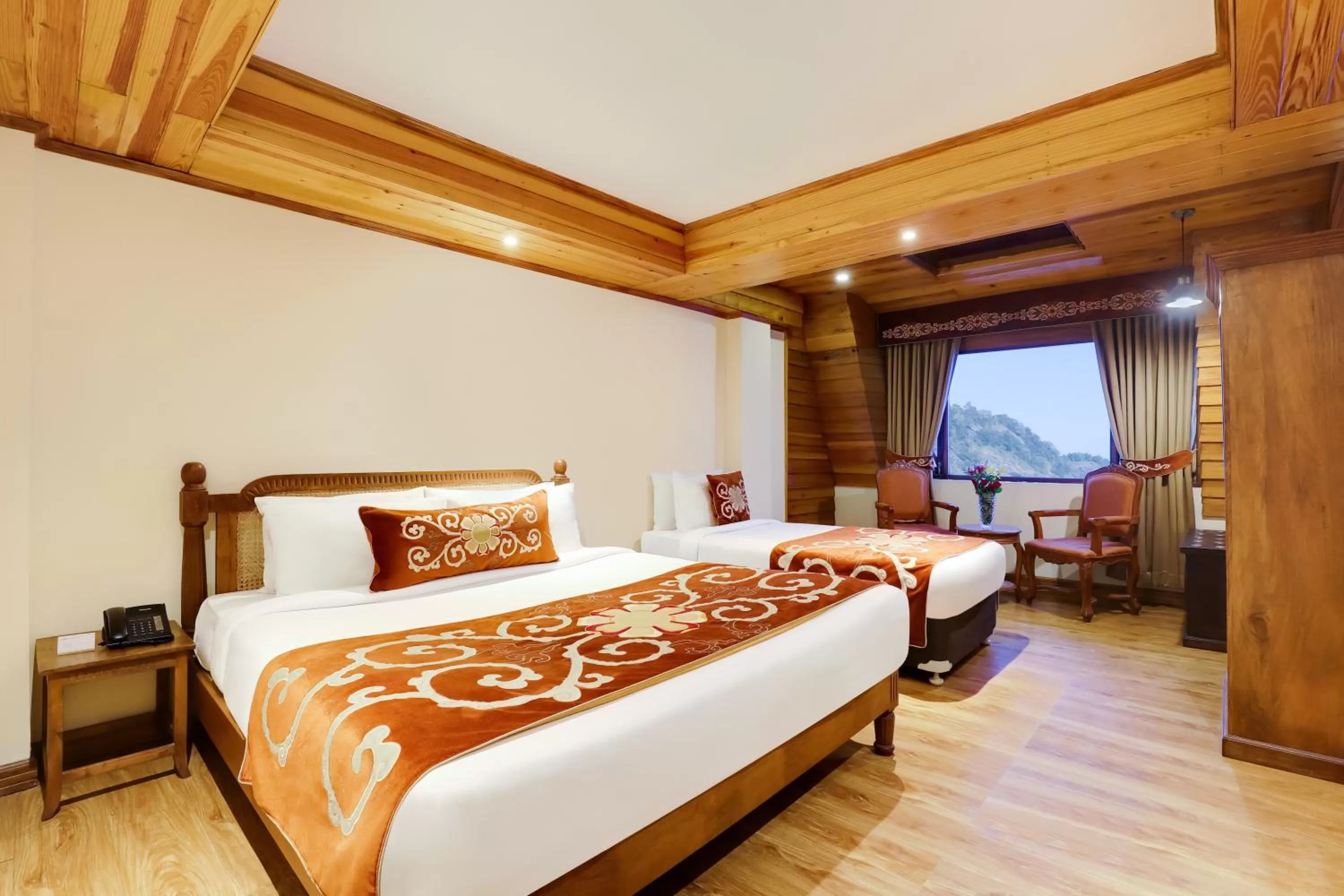 Bed in Summit Hermon Hotel & Spa