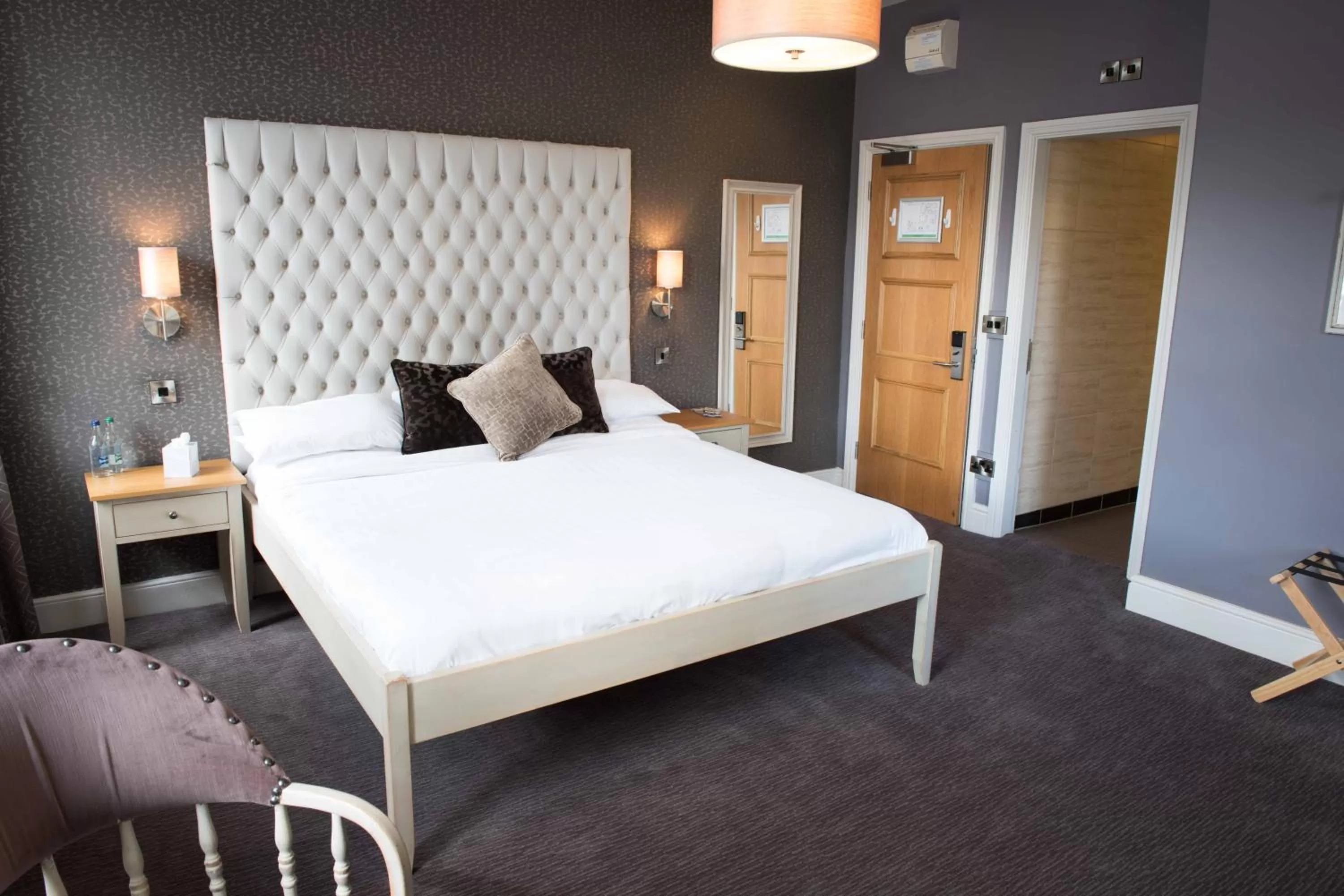 Bedroom, Bed in The County Hotel