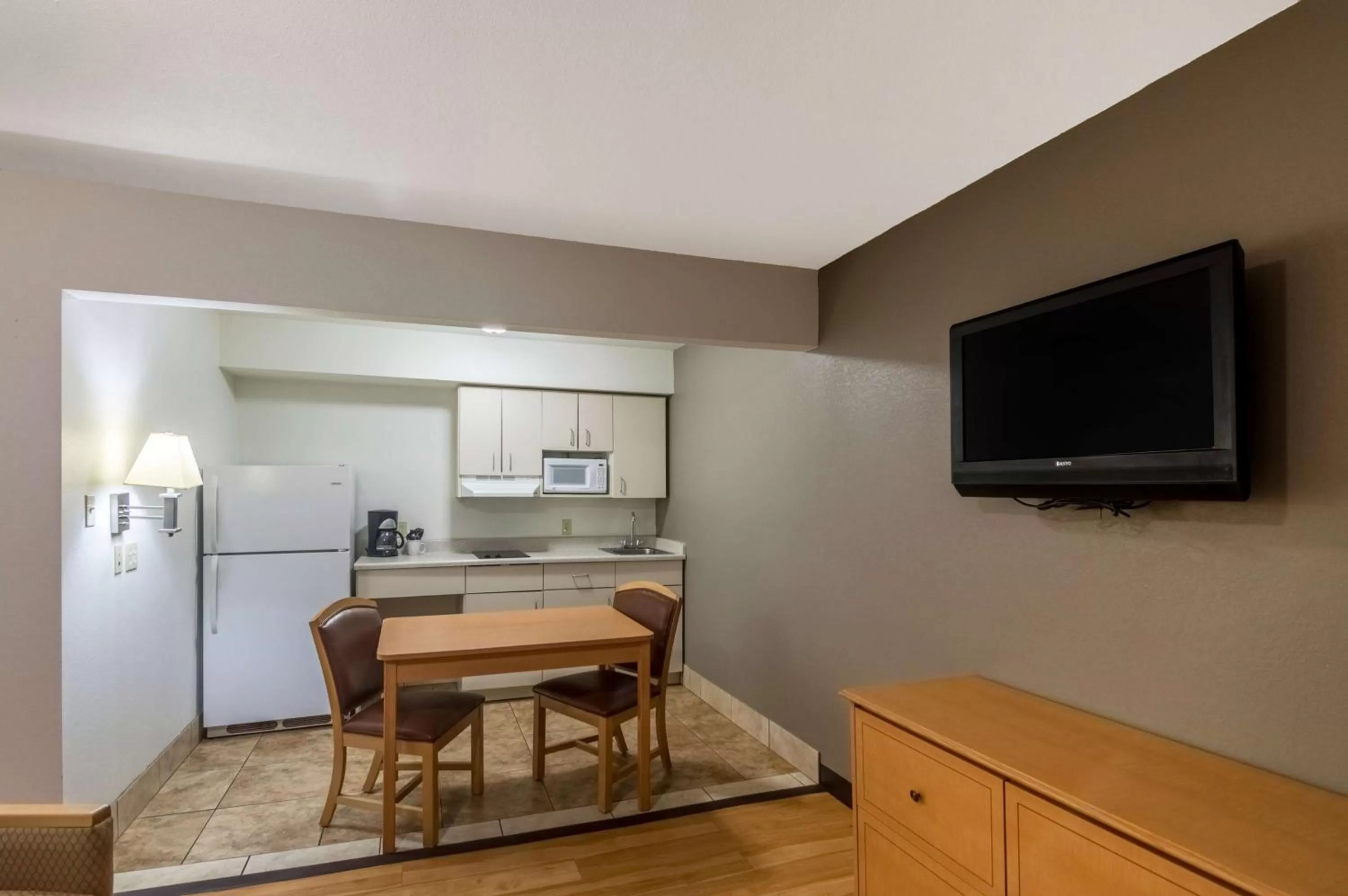 Kitchen or kitchenette in Studio 6-Lubbock, TX - Medical Center