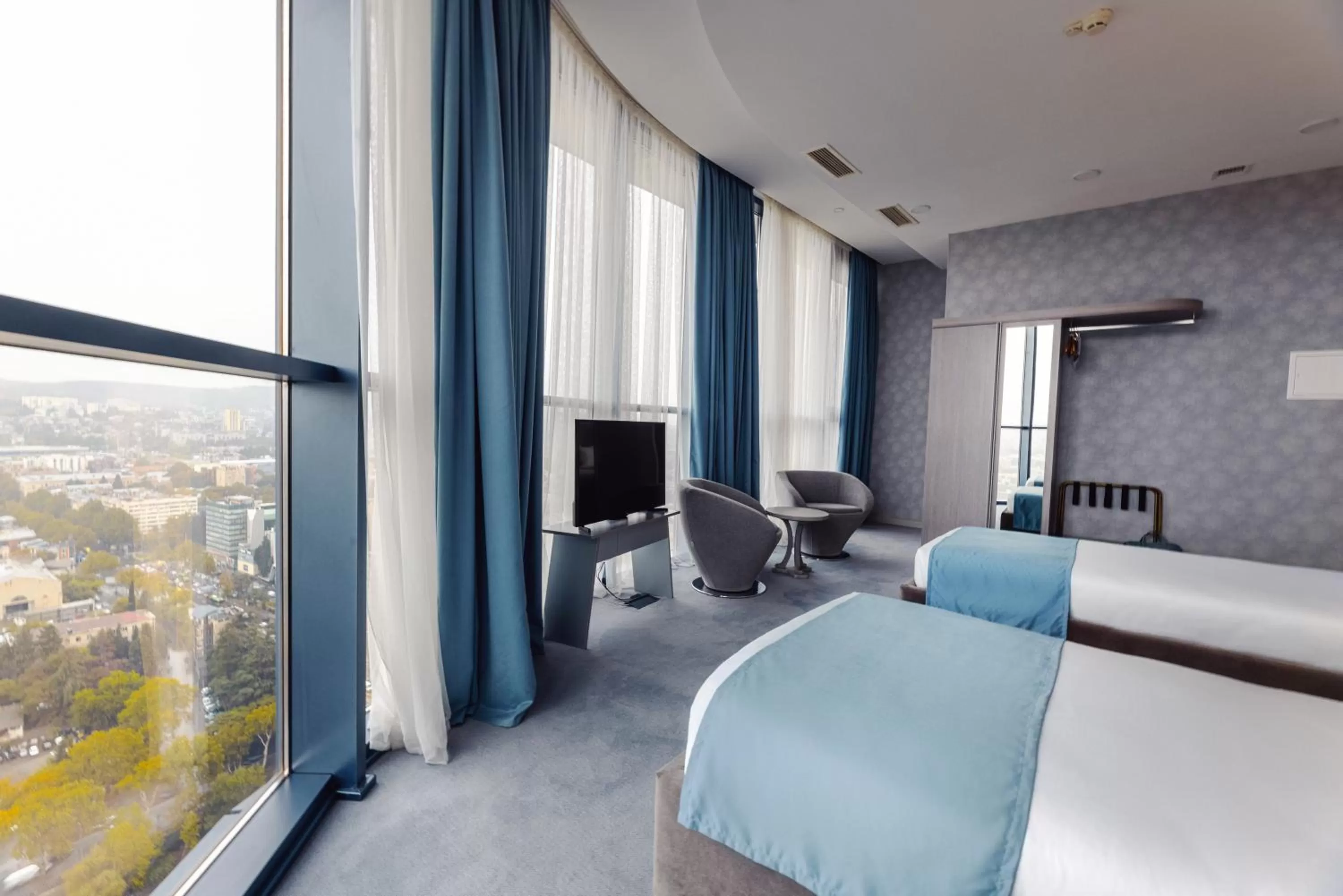 Living room, Bed in Meta Business Hotel By King David