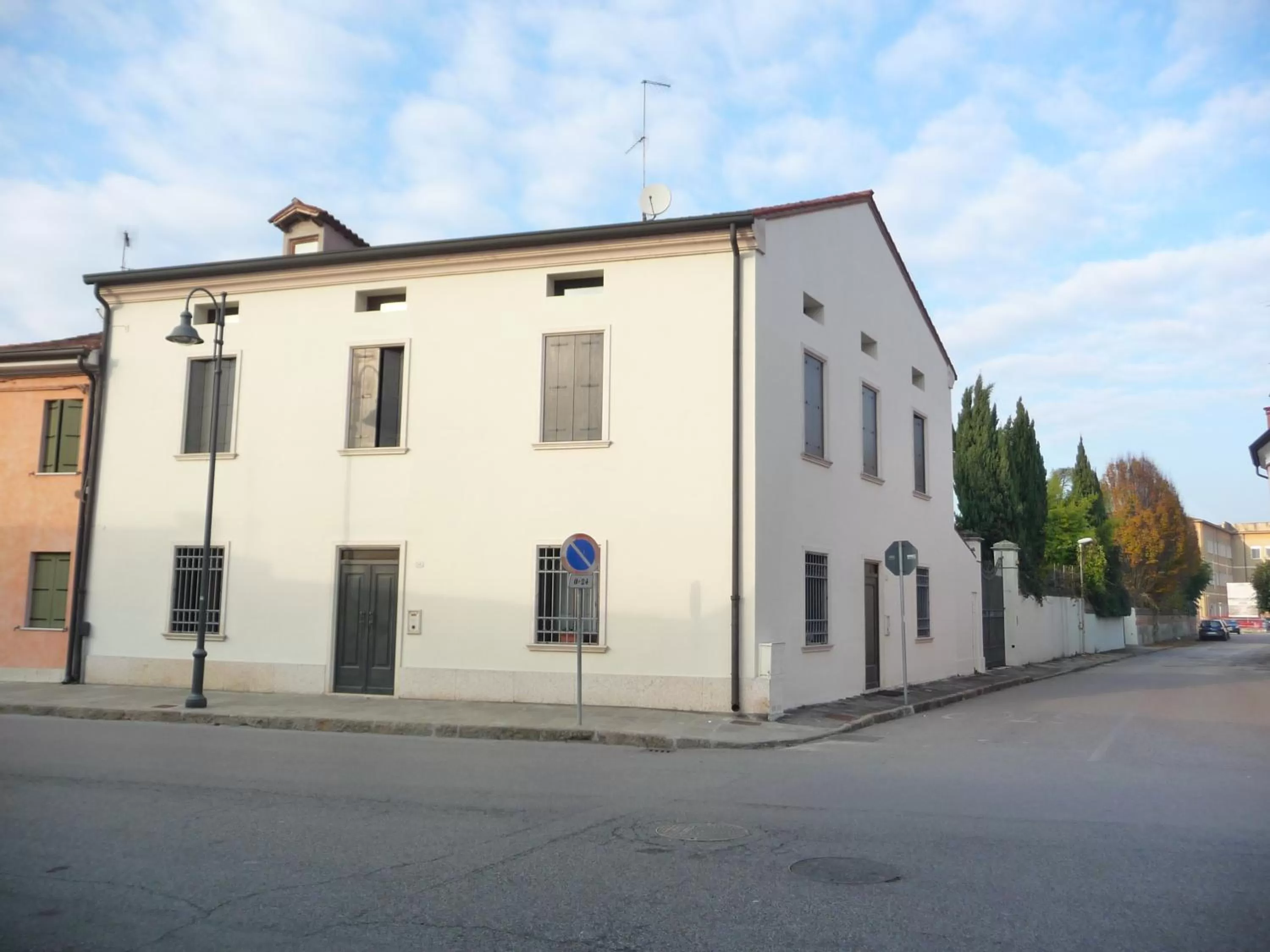 Facade/entrance in Casa Stefy