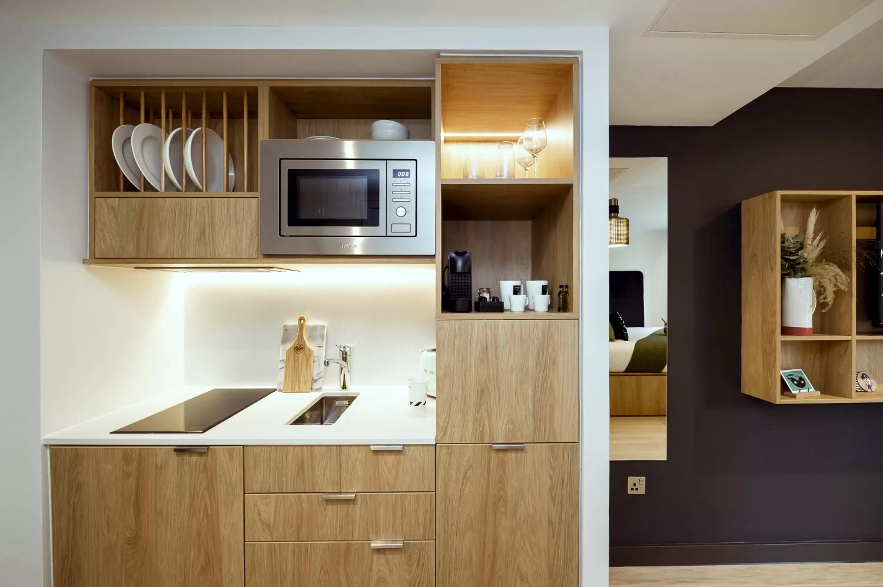 Kitchen or kitchenette in Wilde Aparthotels Edinburgh Grassmarket