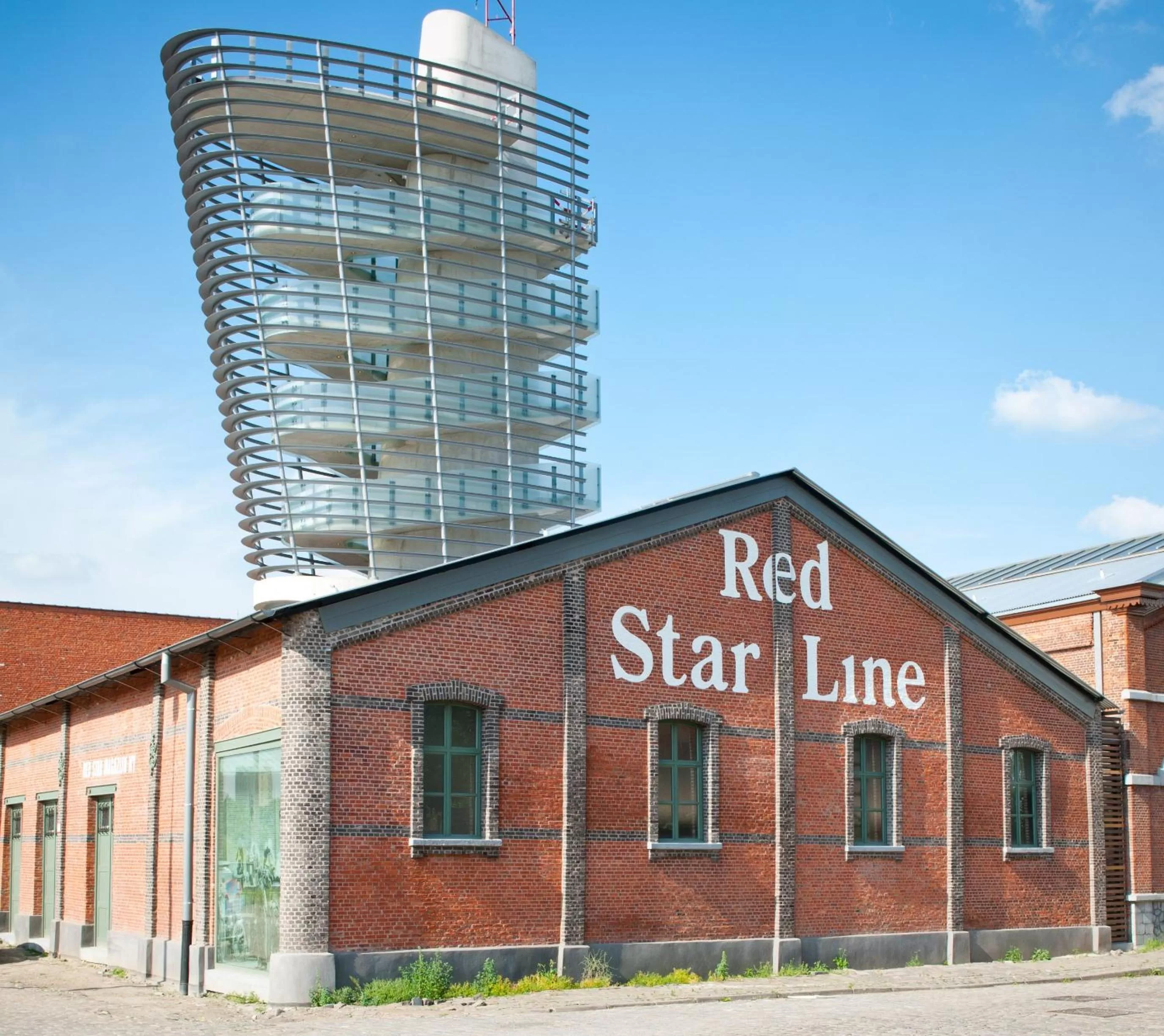 Nearby landmark in U Eat & Sleep Antwerp