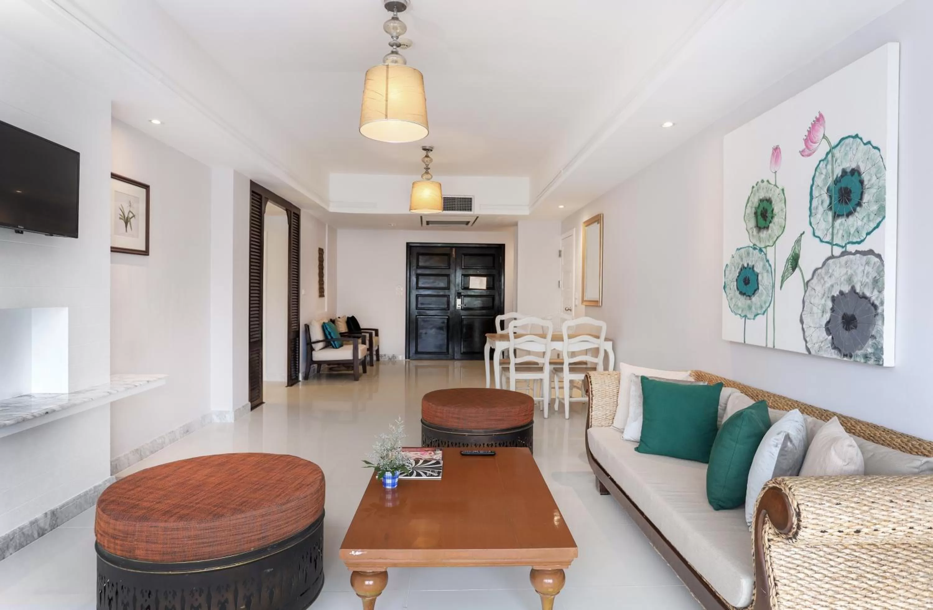 Seaview Three Bedroom Suite with Bathtub in Thavorn Palm Beach Resort Phuket