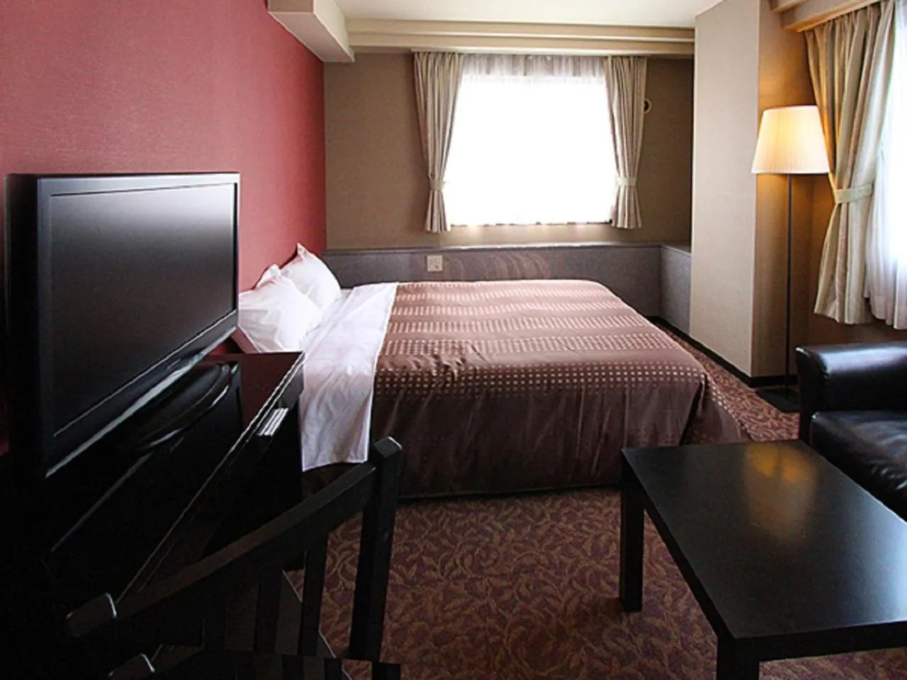 Double Room with Small Double Bed - single occupancy - Smoking in HOTEL LiVEMAX BUDGET Kobe