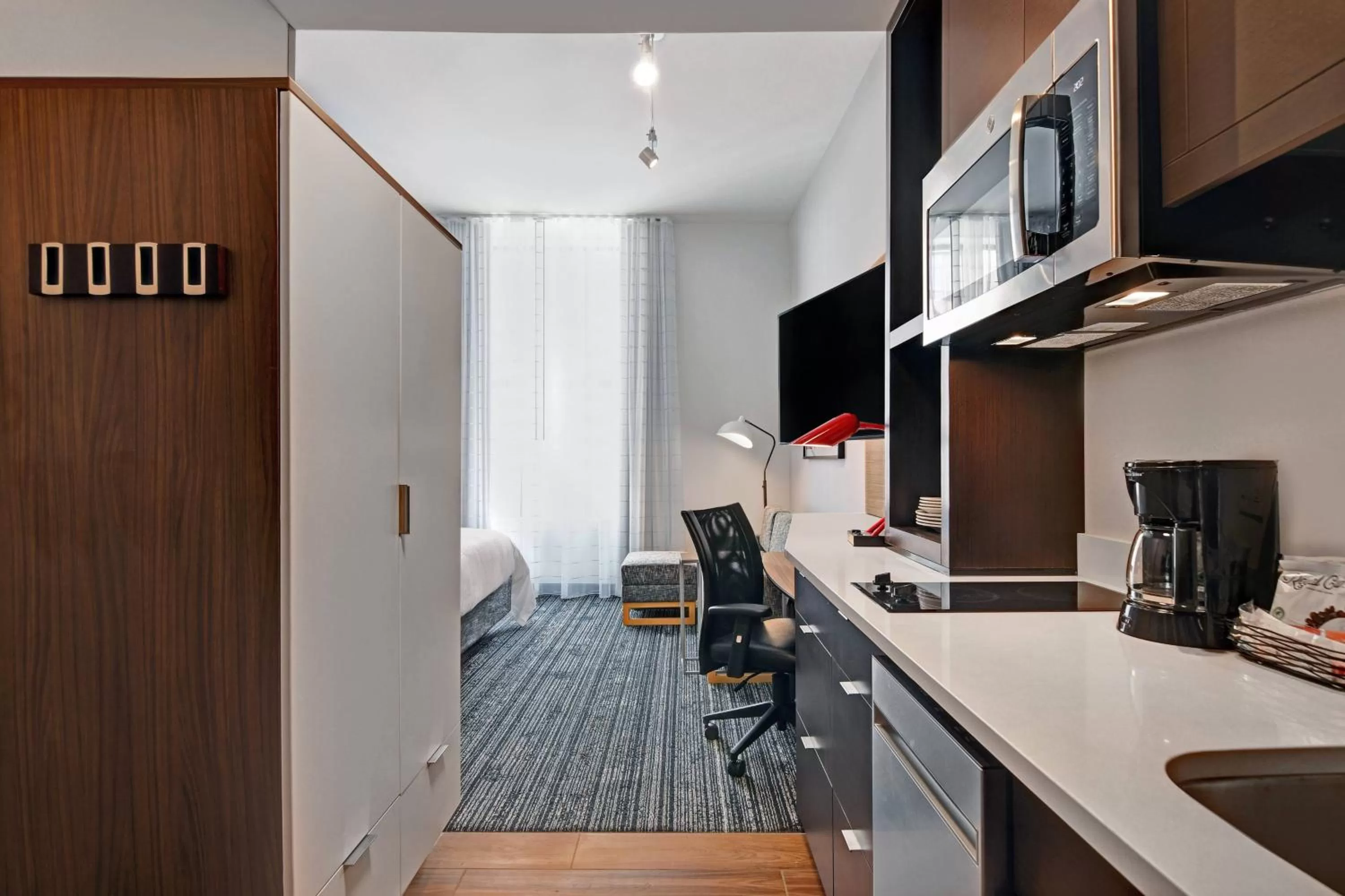 Photo of the whole room in TownePlace Suites by Marriott Cincinnati Downtown