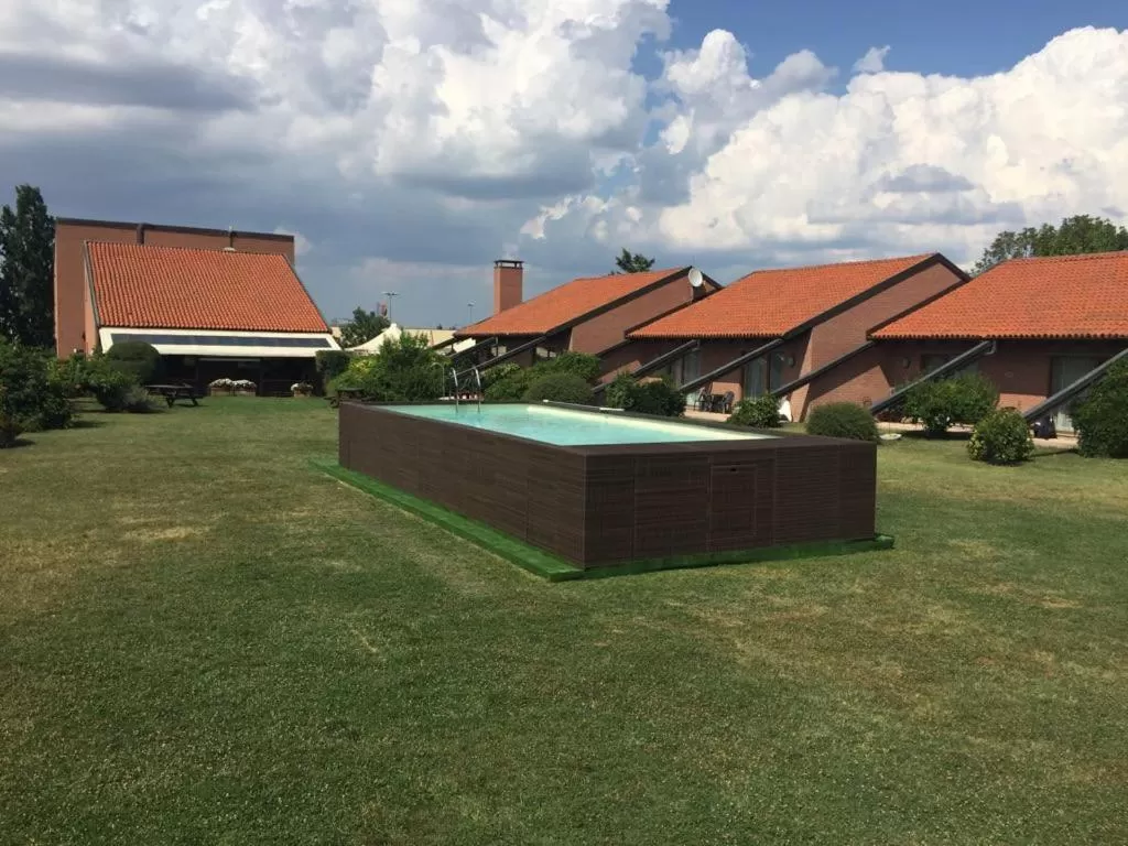 Garden in Serravalle Golf Hotel