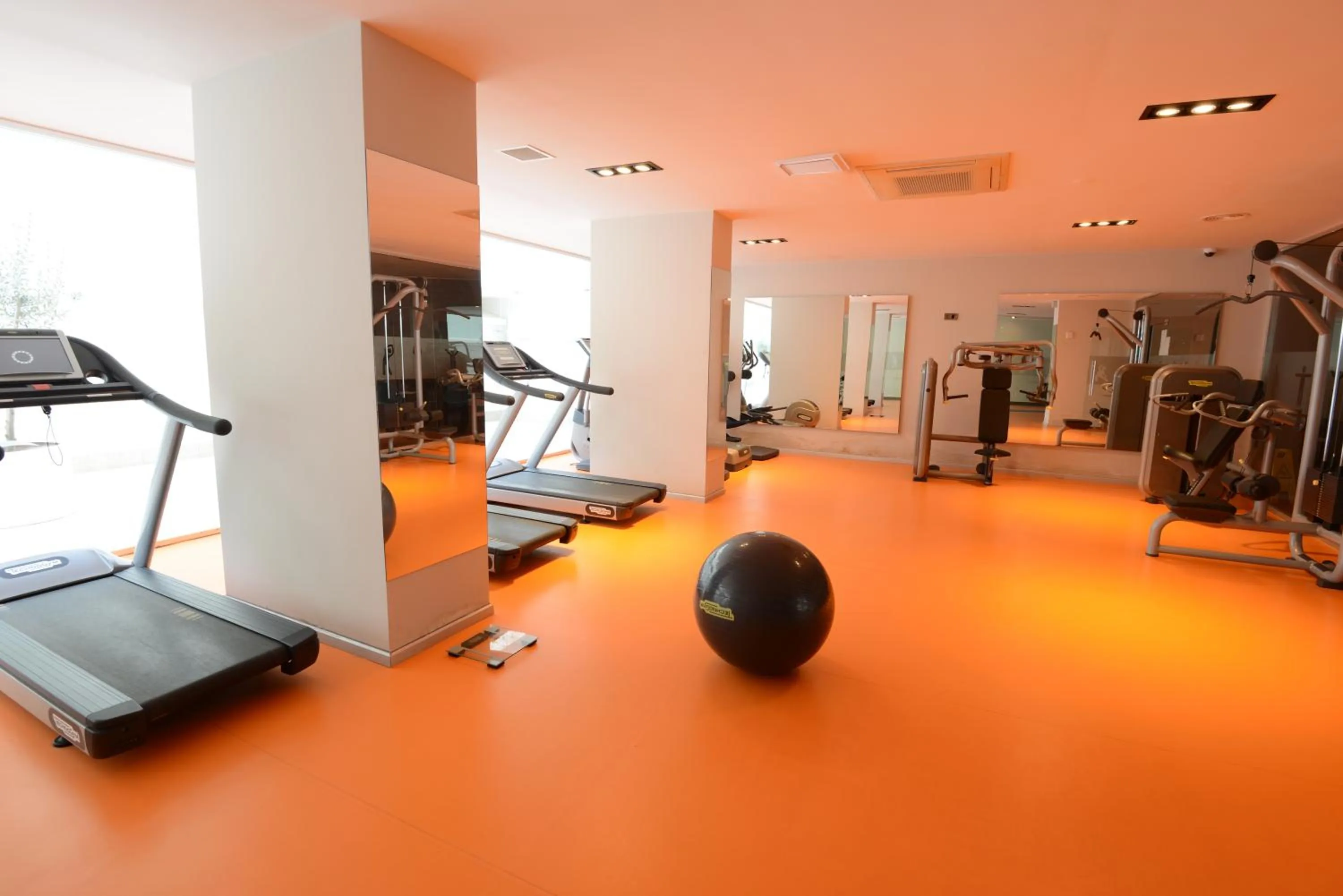 Fitness centre/facilities in Blue Bay Platinum