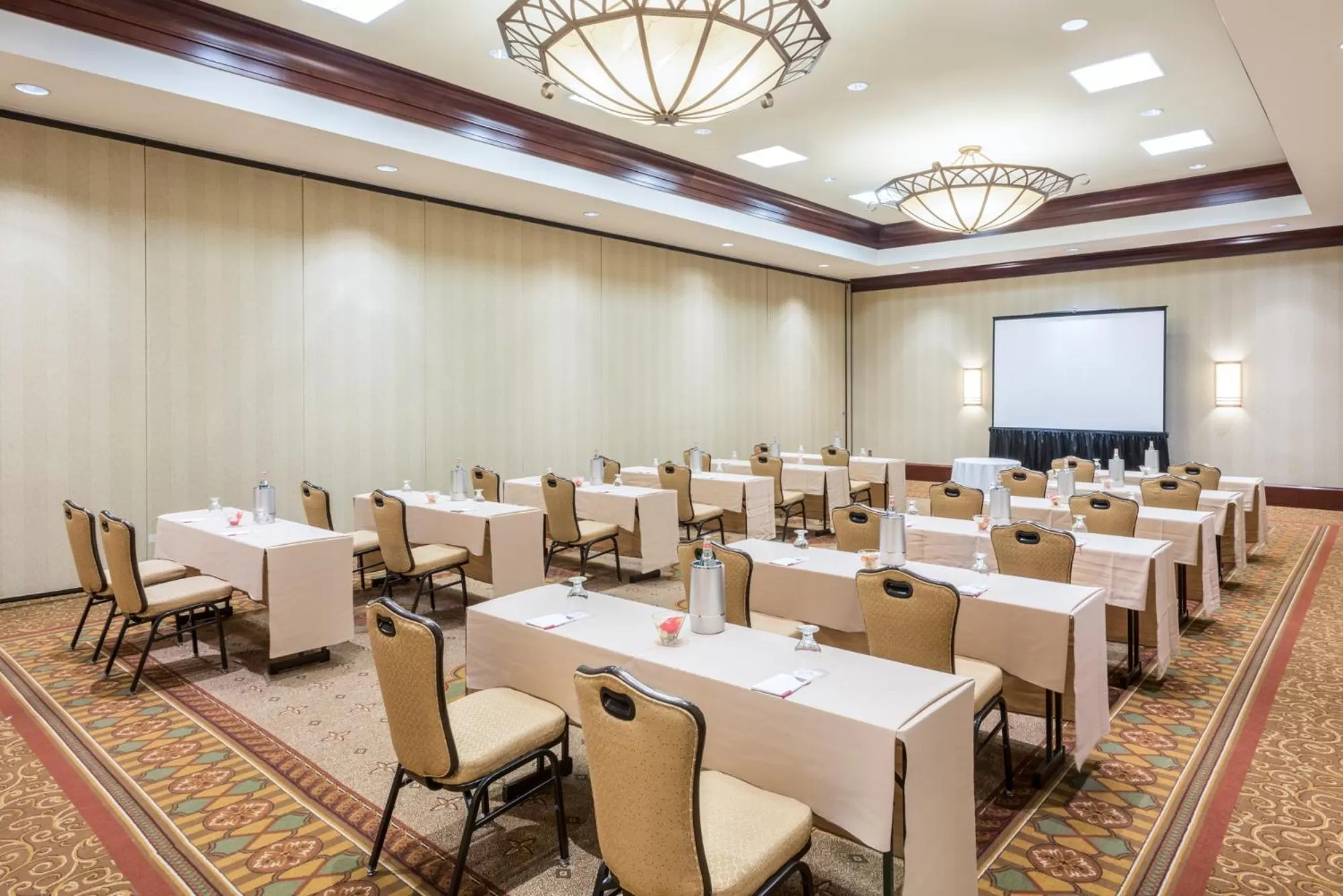 Meeting/conference room in Crowne Plaza Providence-Warwick (Airport) by IHG