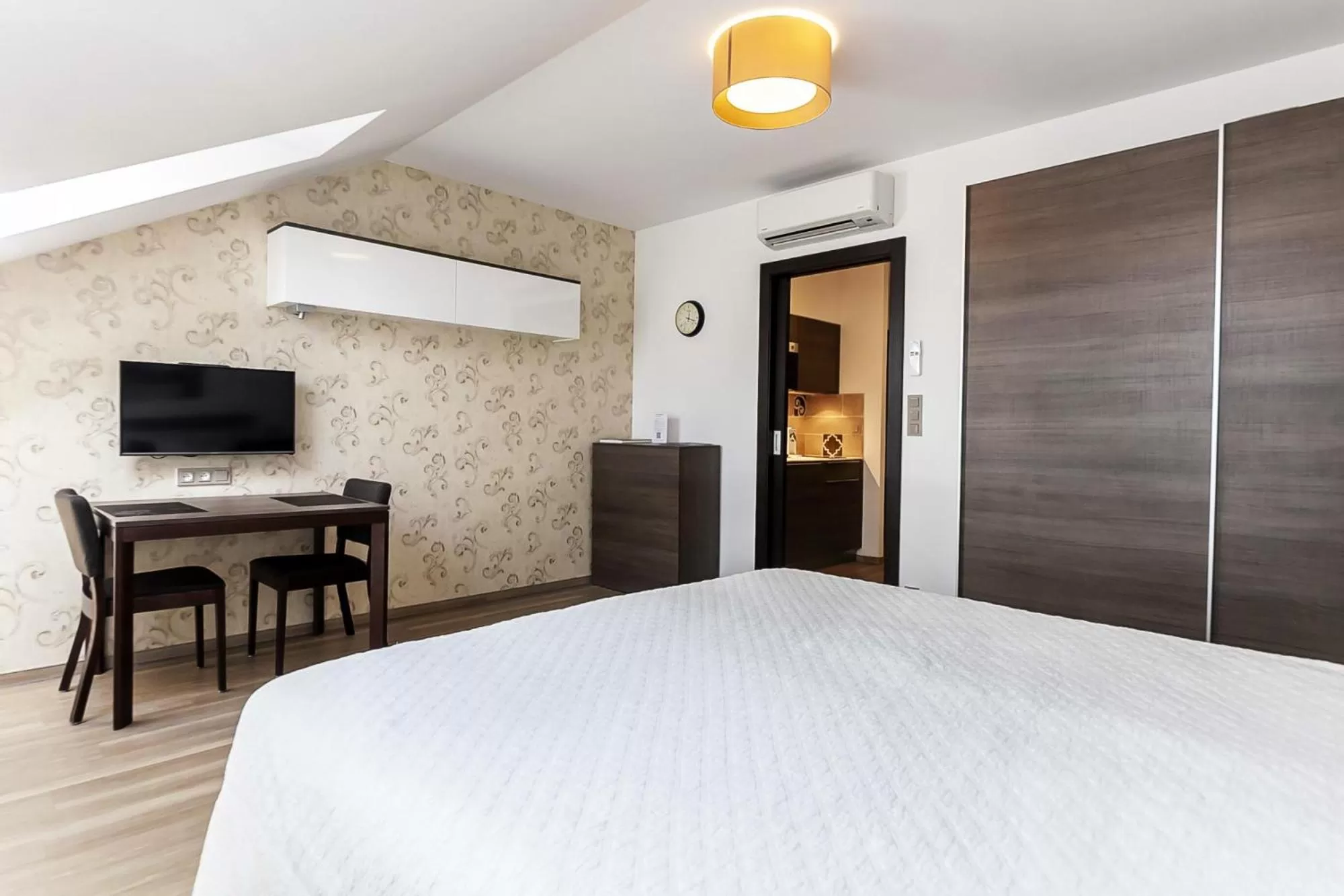 Bed in VINOHRADSKY DUM Residence