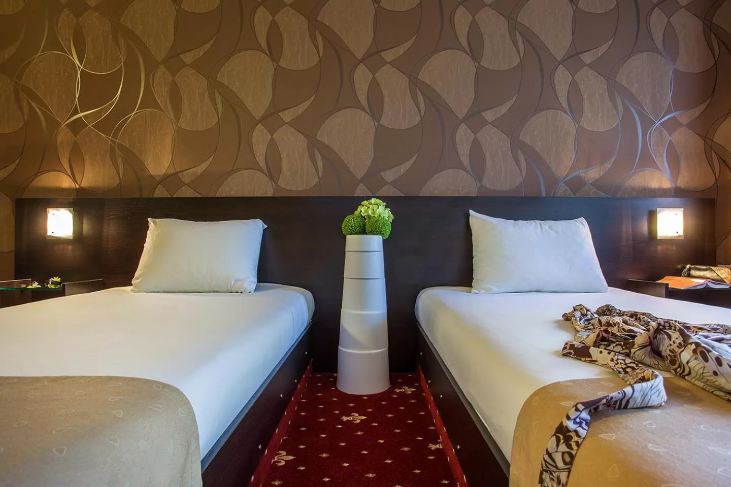 Bedroom, Bed in Hotel Villa Boyana - Free Parking