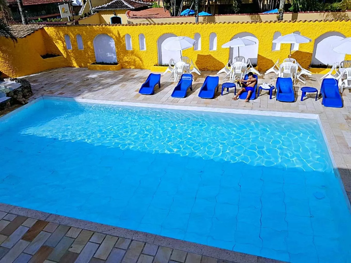 Pool View in Pousada Estrela de Paraty