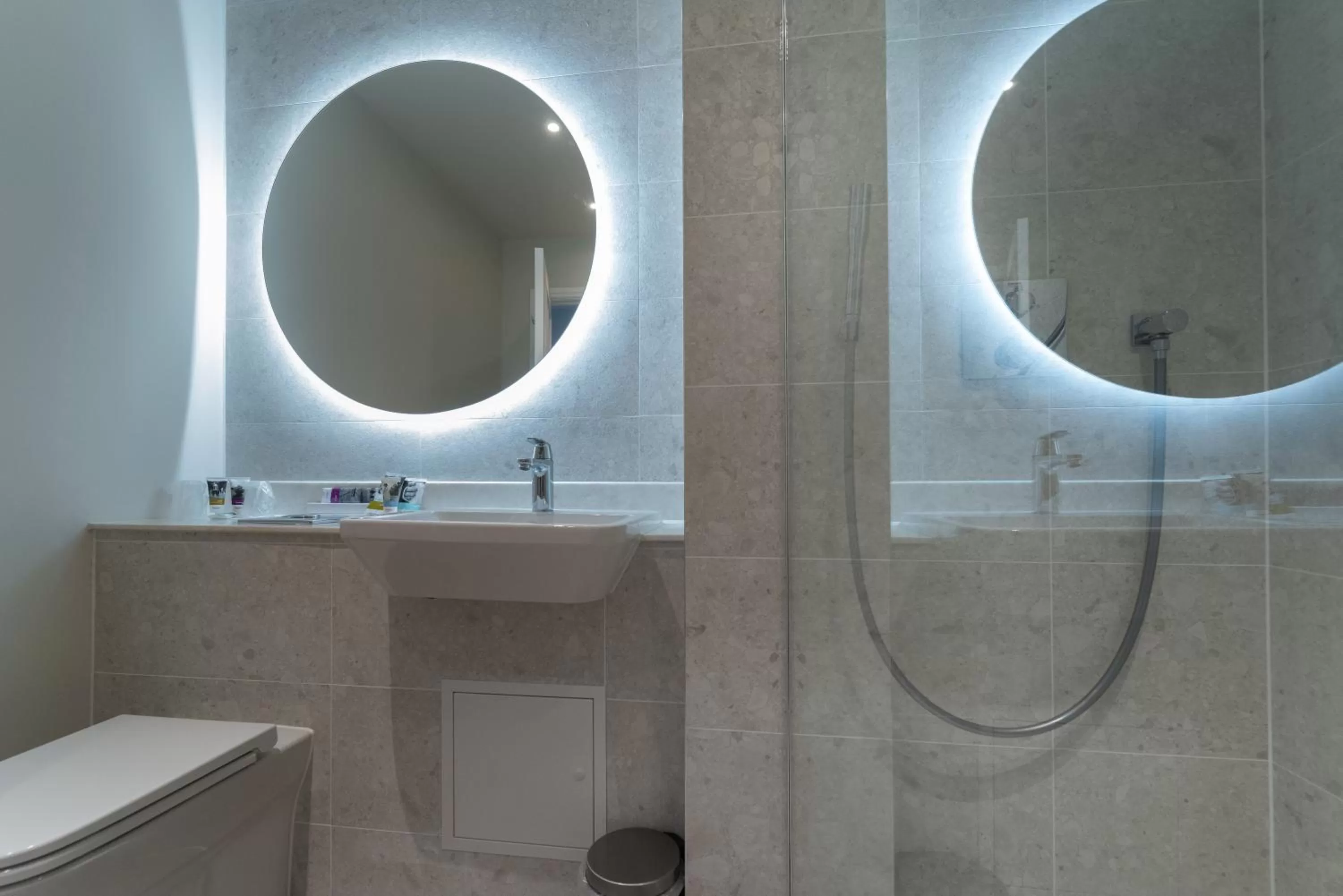 Bathroom in Mercure Blackburn Dunkenhalgh Hotel & Spa