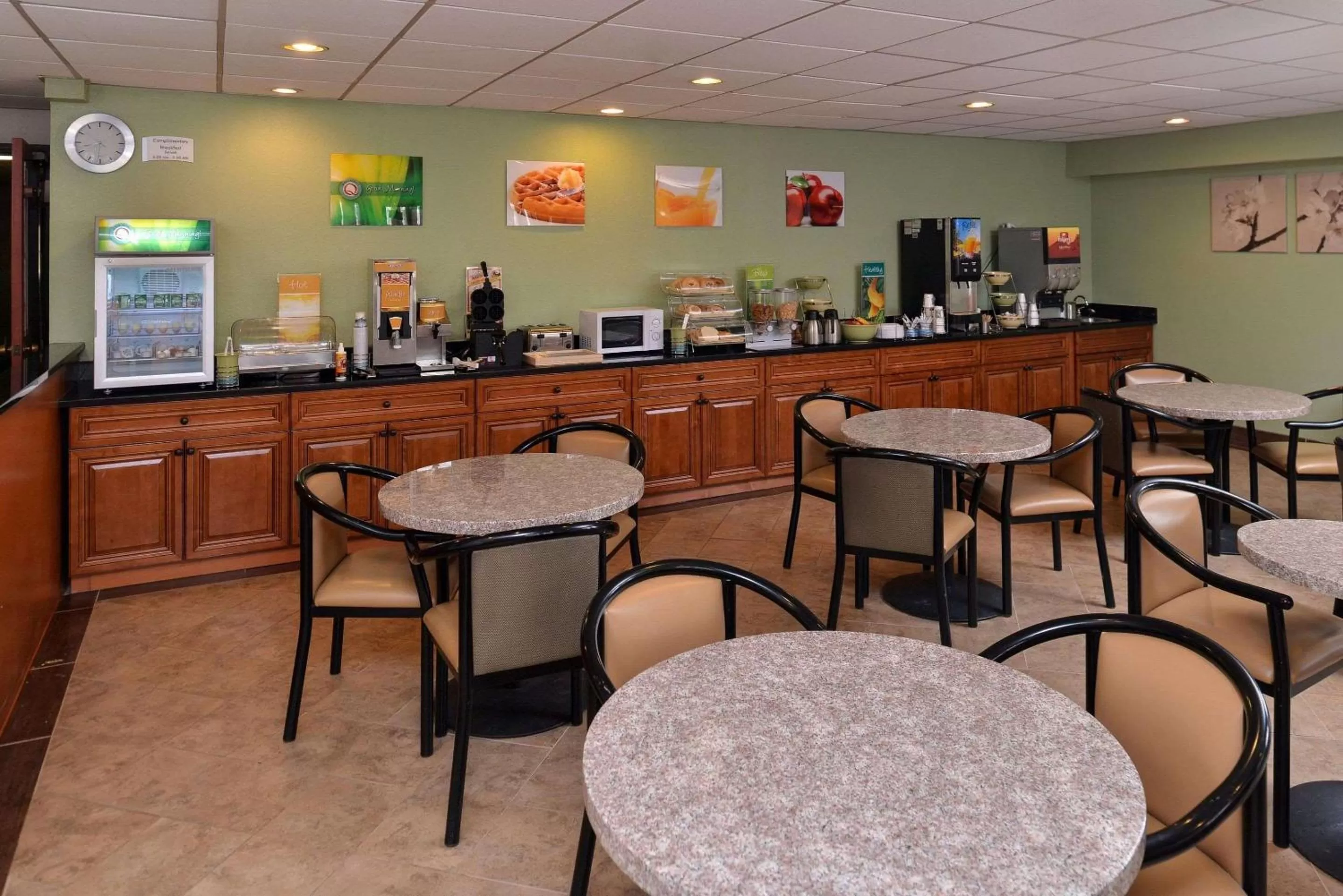Restaurant/places to eat in Quality Inn & Suites Matteson near I-57
