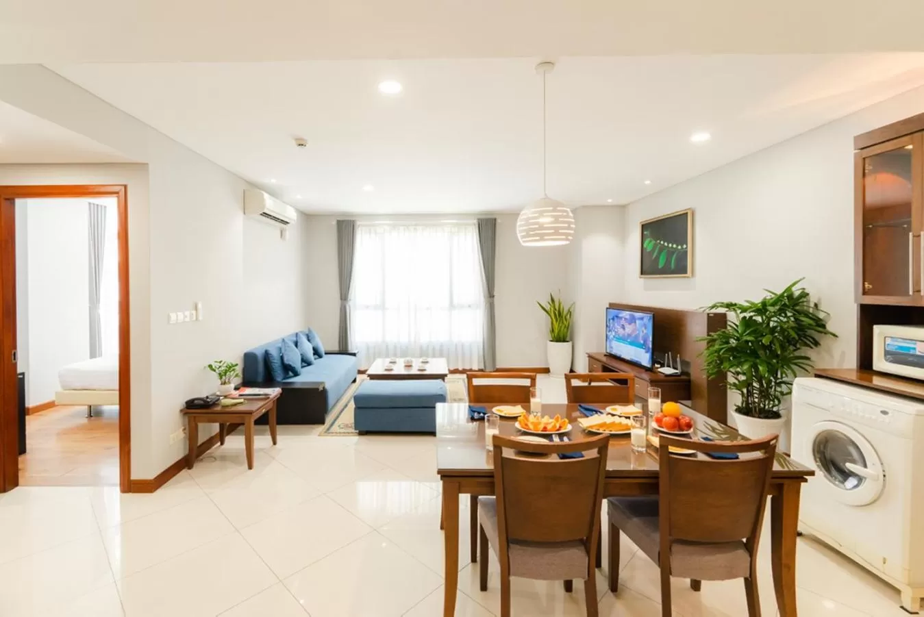 TV and multimedia in Lancaster Ho Chi Minh Serviced Apartment Official