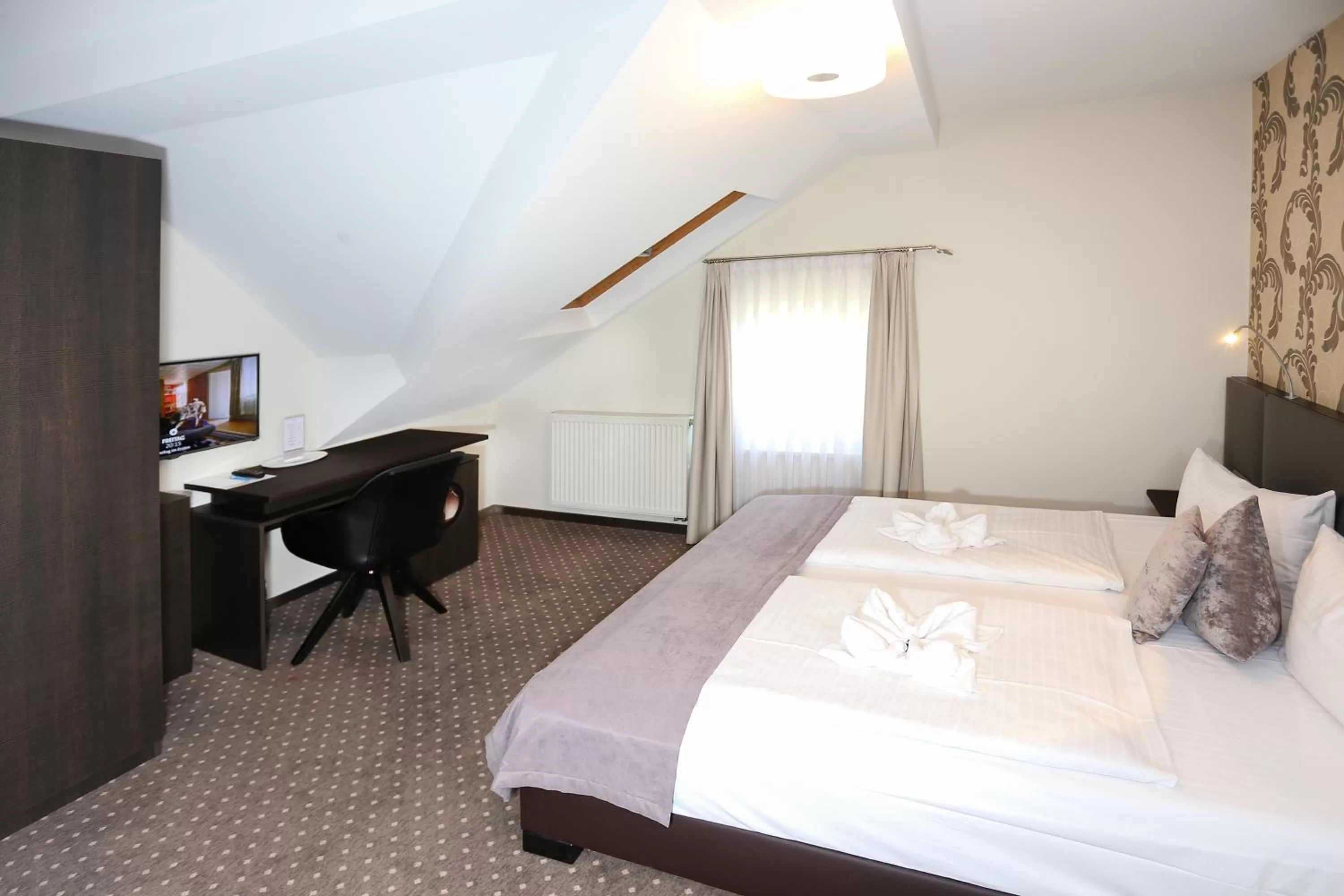 Photo of the whole room, Bed in Hotel SONATA