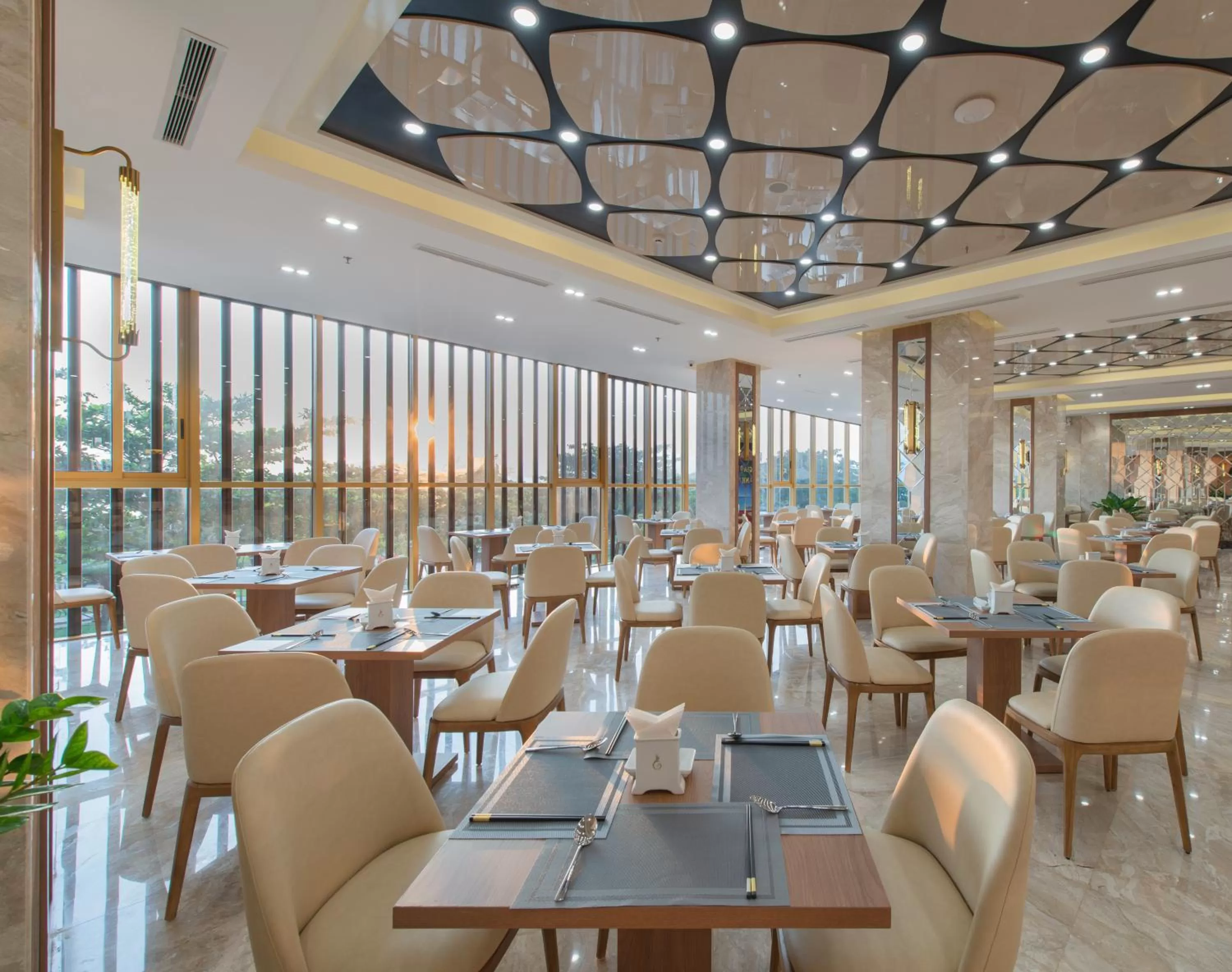 Restaurant/places to eat in Grand Gosia Hotel