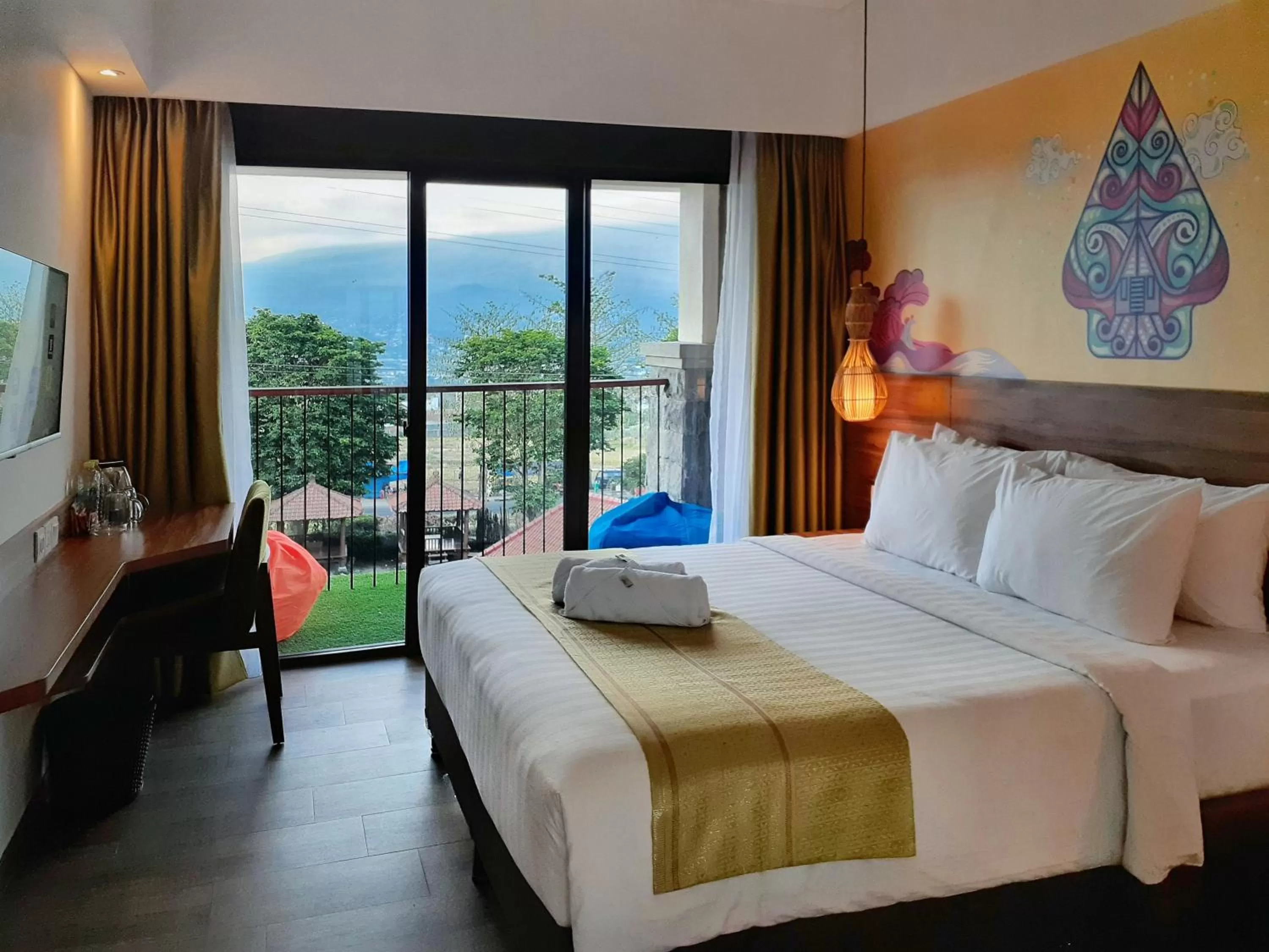 Bed in The Batu Hotel & Villas