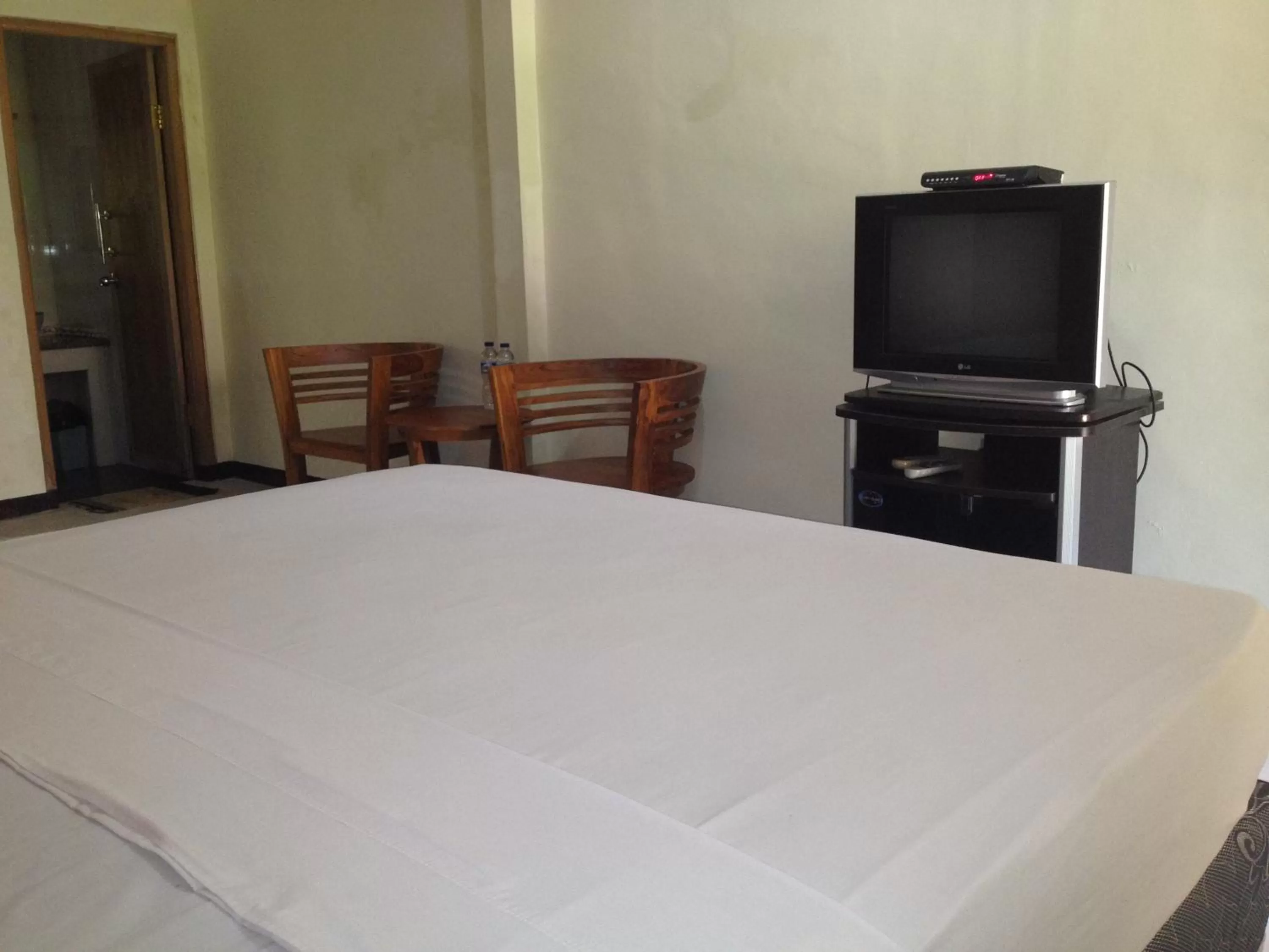 Bedroom, Bed in Astina Hotel