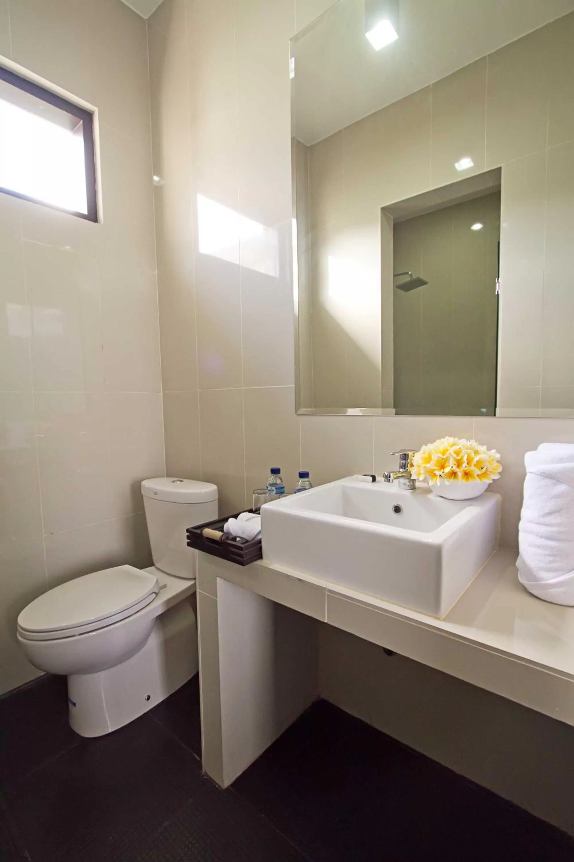 Toilet in ABISHA Resort Jimbaran