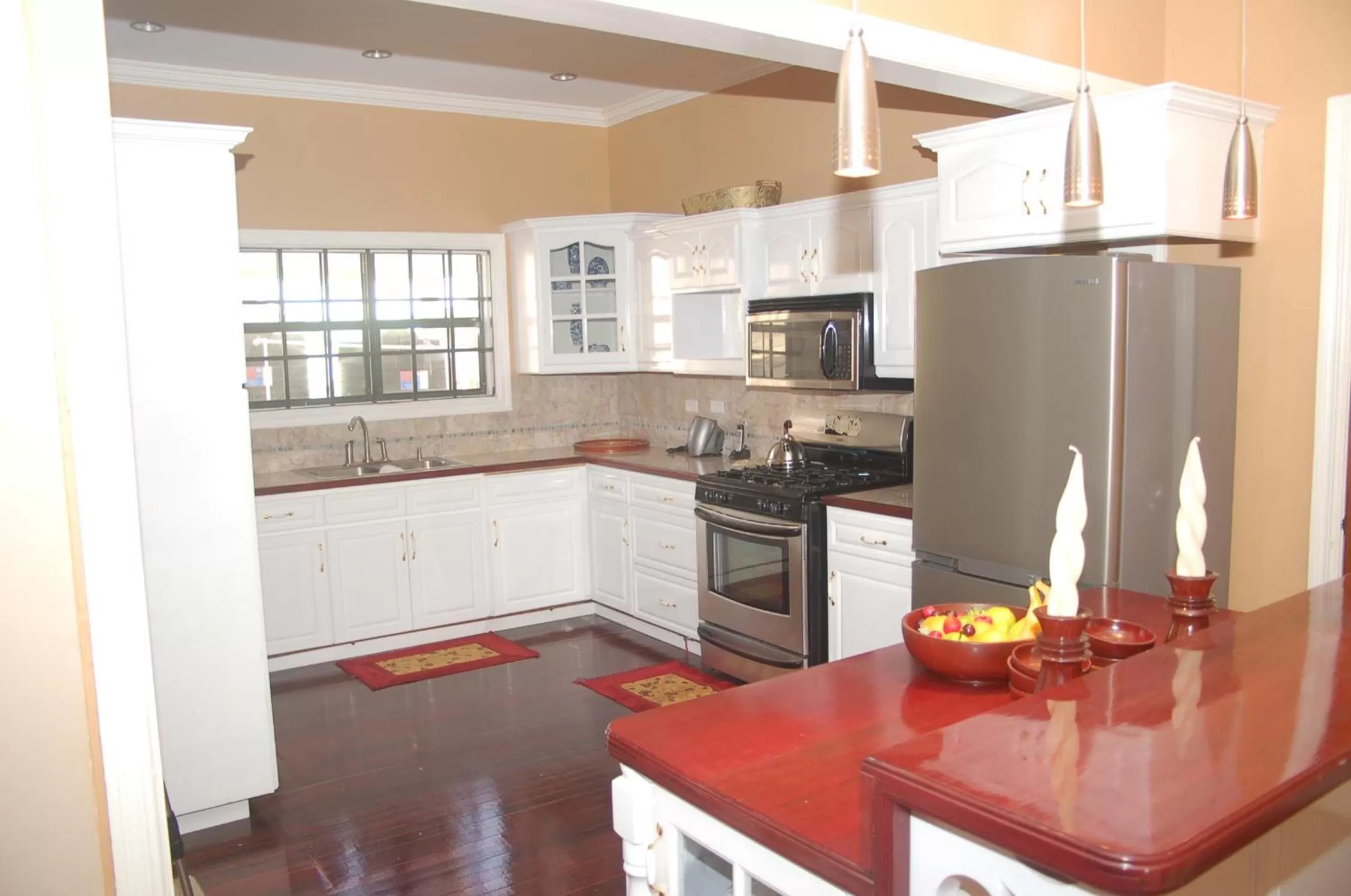 Food in El Dorado Inn