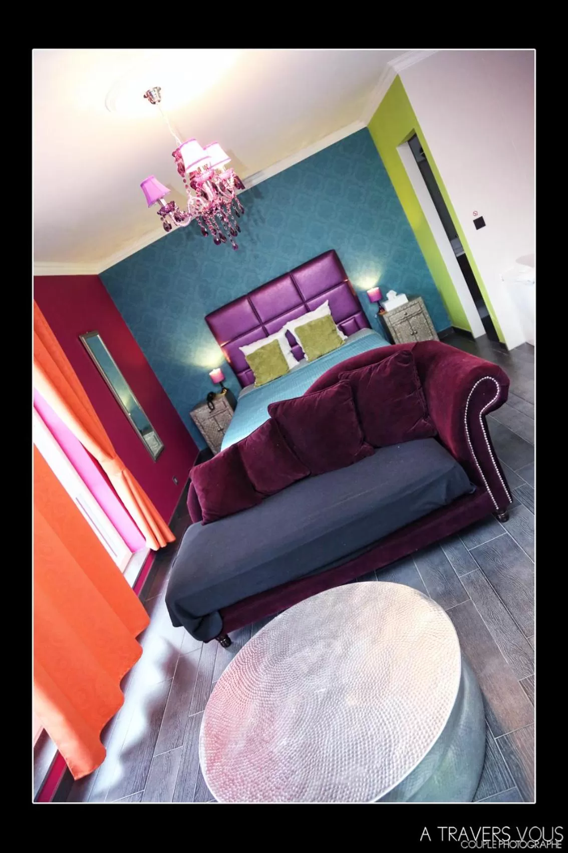 Bed in V E R O N E - Rooms & Suites - Liège - Rocourt