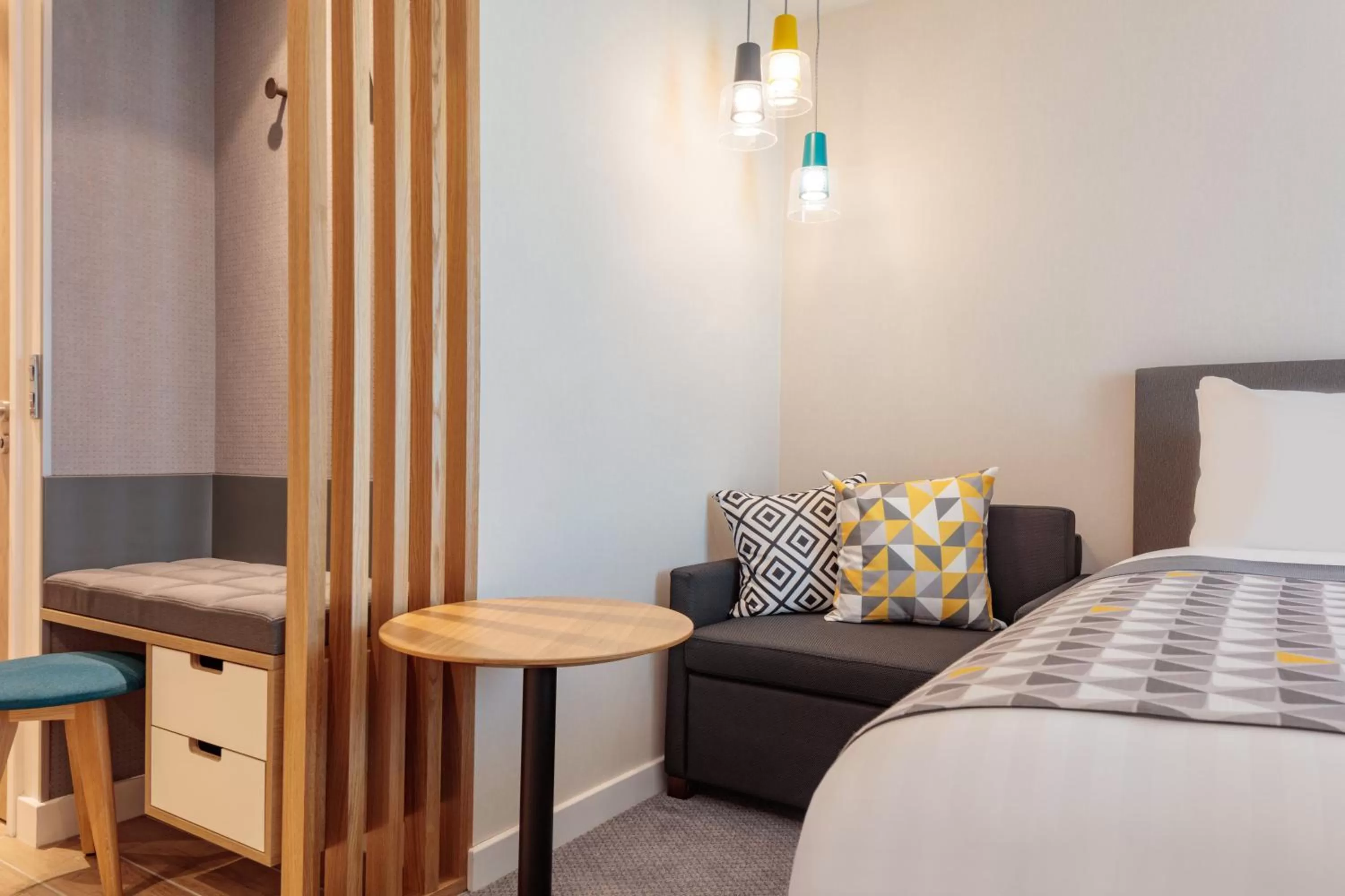 Bed in Holiday Inn London Heathrow - Bath Road by IHG