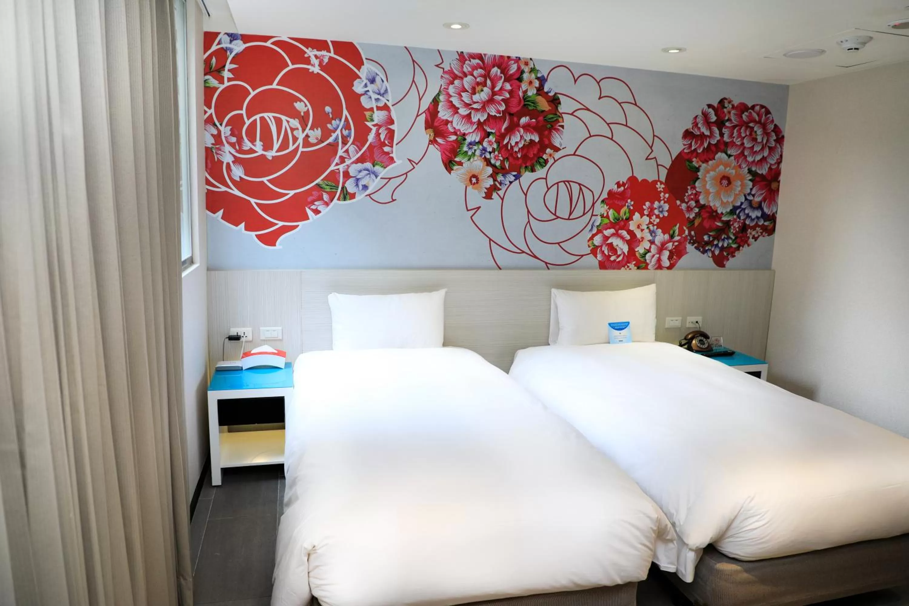 Bed in Wholesome Hotel