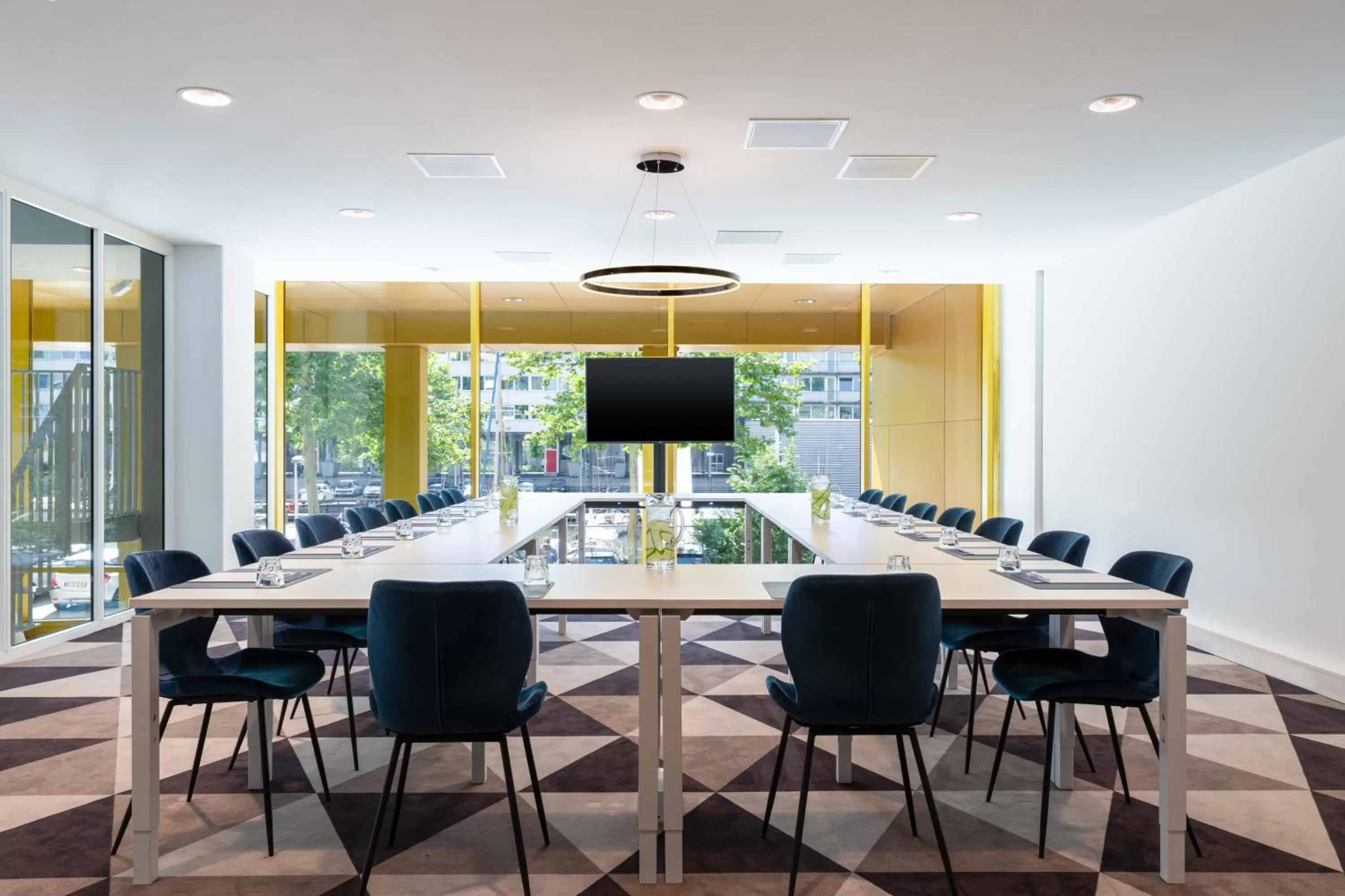 Business facilities in Holiday Inn Express Amsterdam - North Riverside by IHG